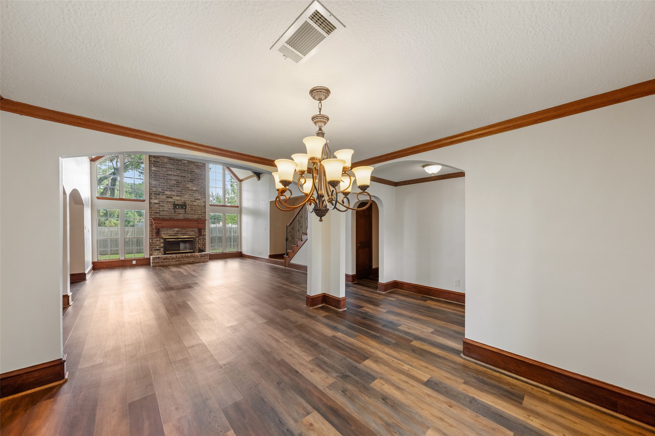 8802 Sedgemoor Drive - 物件實景