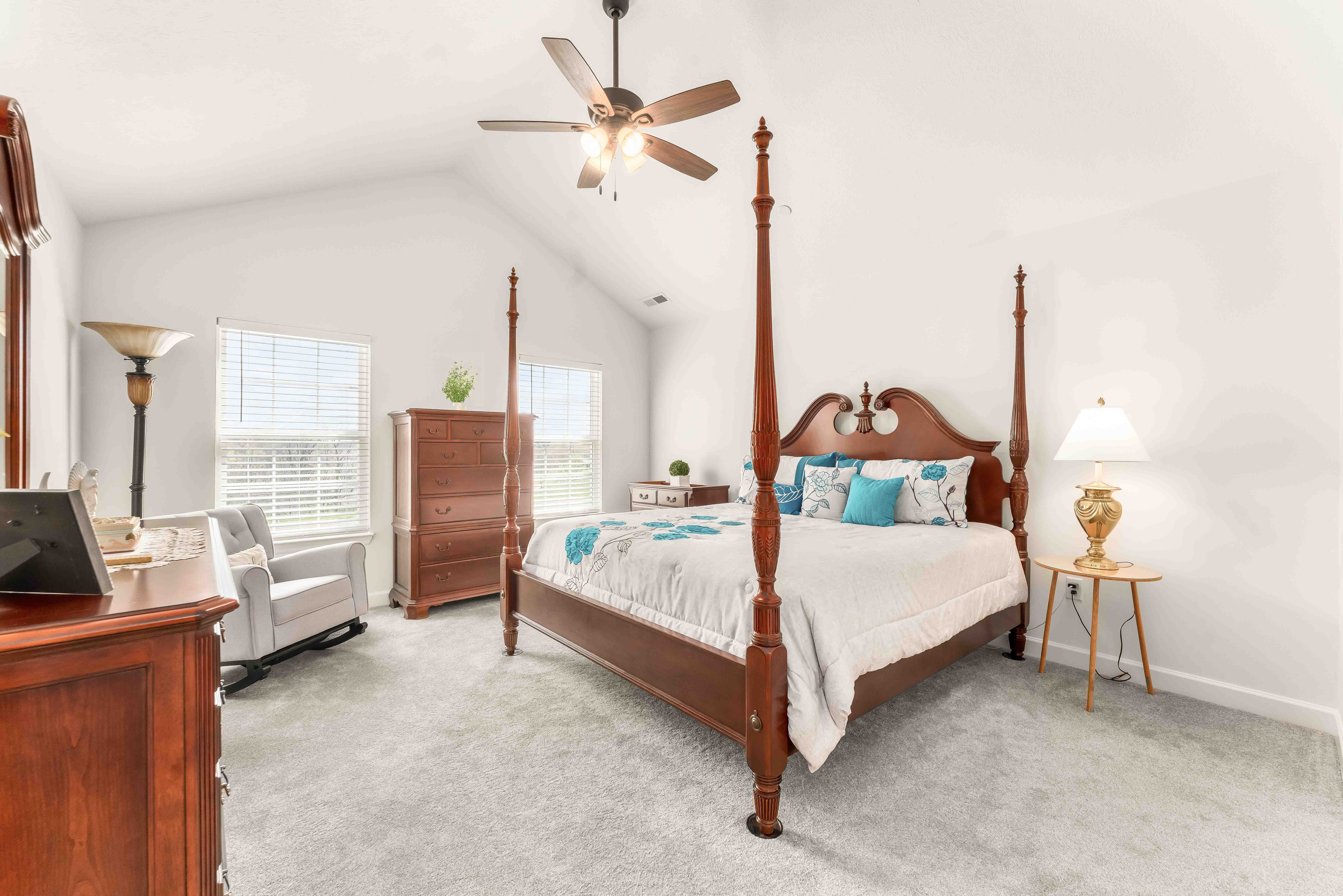  2003 South Links Avenue - 物件實景