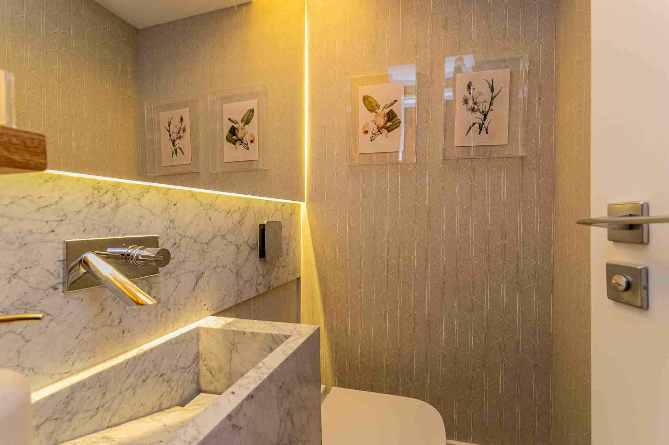  Renovated three-suite apartment in a prime residential location - 物件實景