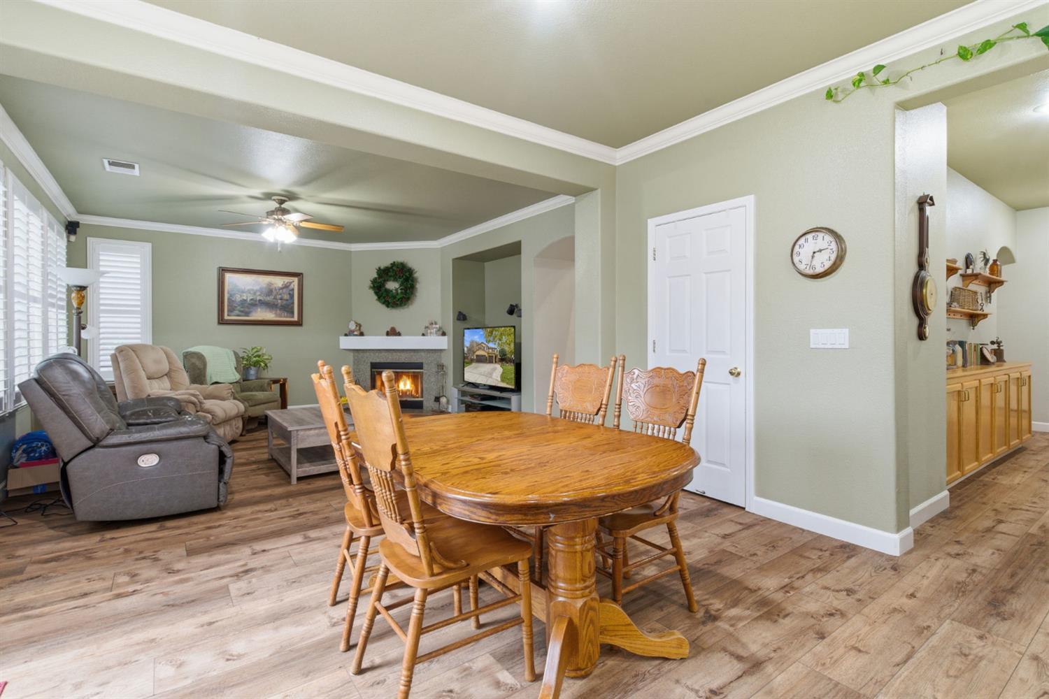 Tracy, California, 95377, United States, 5 Bedrooms Bedrooms, ,3 BathroomsBathrooms,Residential,For Sale,2005564