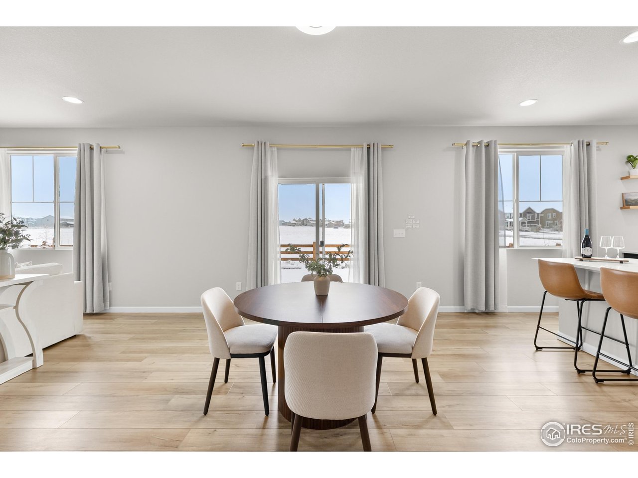 Erie, Colorado, 80516, United States, 4 Bedrooms Bedrooms, ,4 BathroomsBathrooms,Residential,For Sale,2001659