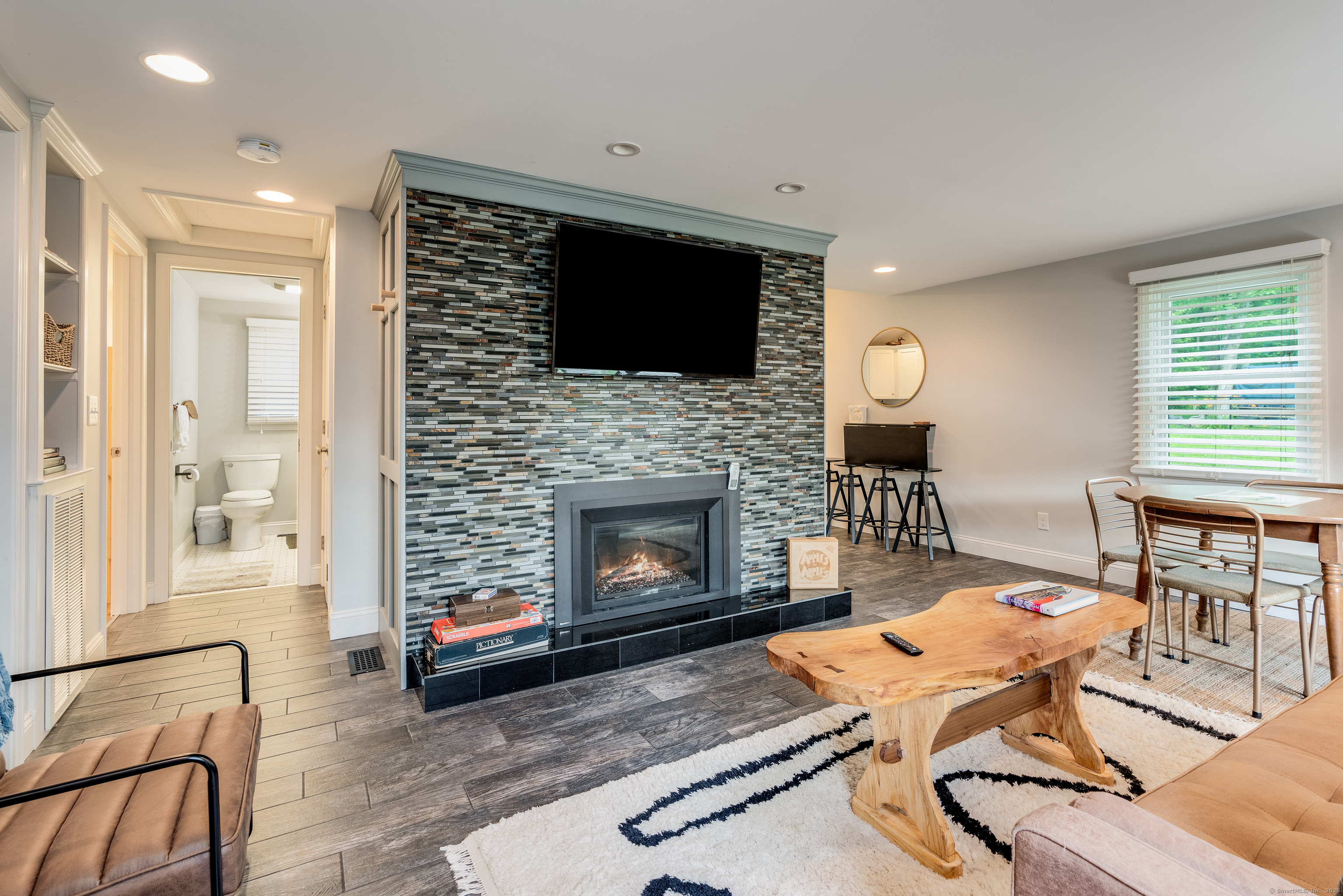 East Haddam, Connecticut, 06423, United States, 2 Bedrooms Bedrooms, ,1 BathroomBathrooms,Residential,For Sale,1895386