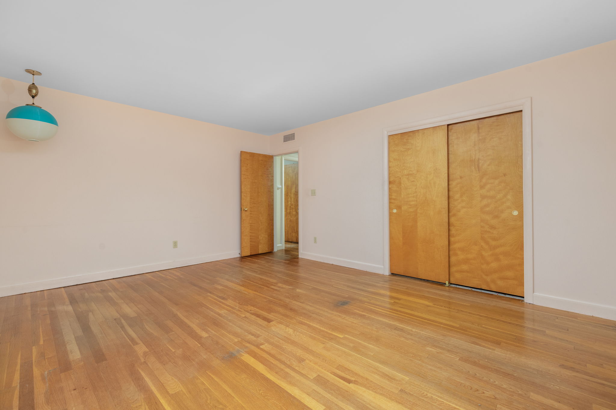 Room to Gather, Space to Grow—Make It Your Own in North Dartmouth - 物件實景