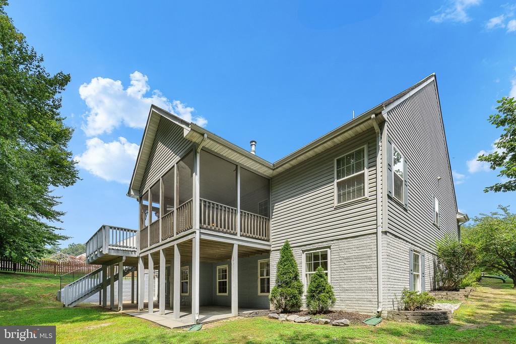 Fredericksburg, Virginia, 22401, United States, 5 Bedrooms Bedrooms, ,3 BathroomsBathrooms,Residential,For Sale,1920807