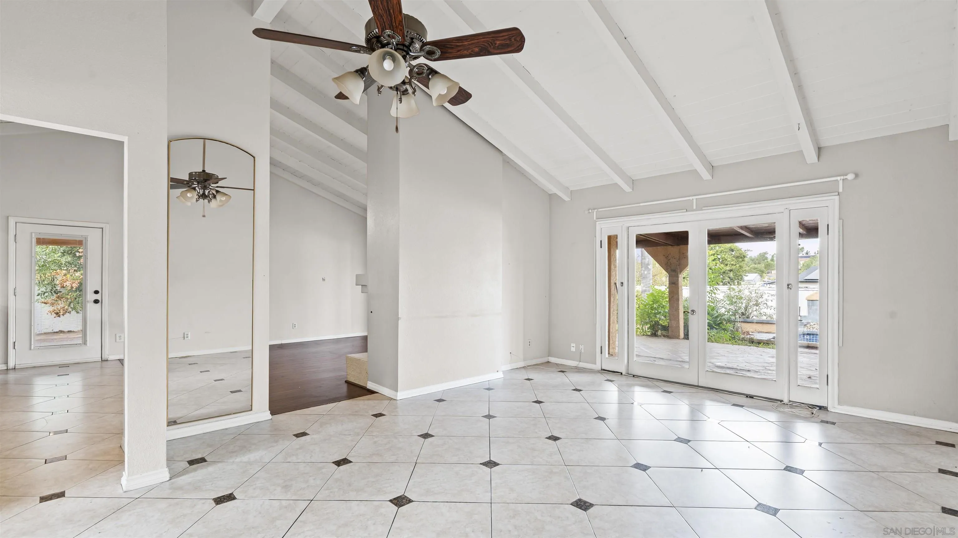 Bonita, California, 91902, United States, 3 Bedrooms Bedrooms, ,3 BathroomsBathrooms,Residential,For Sale,1997307