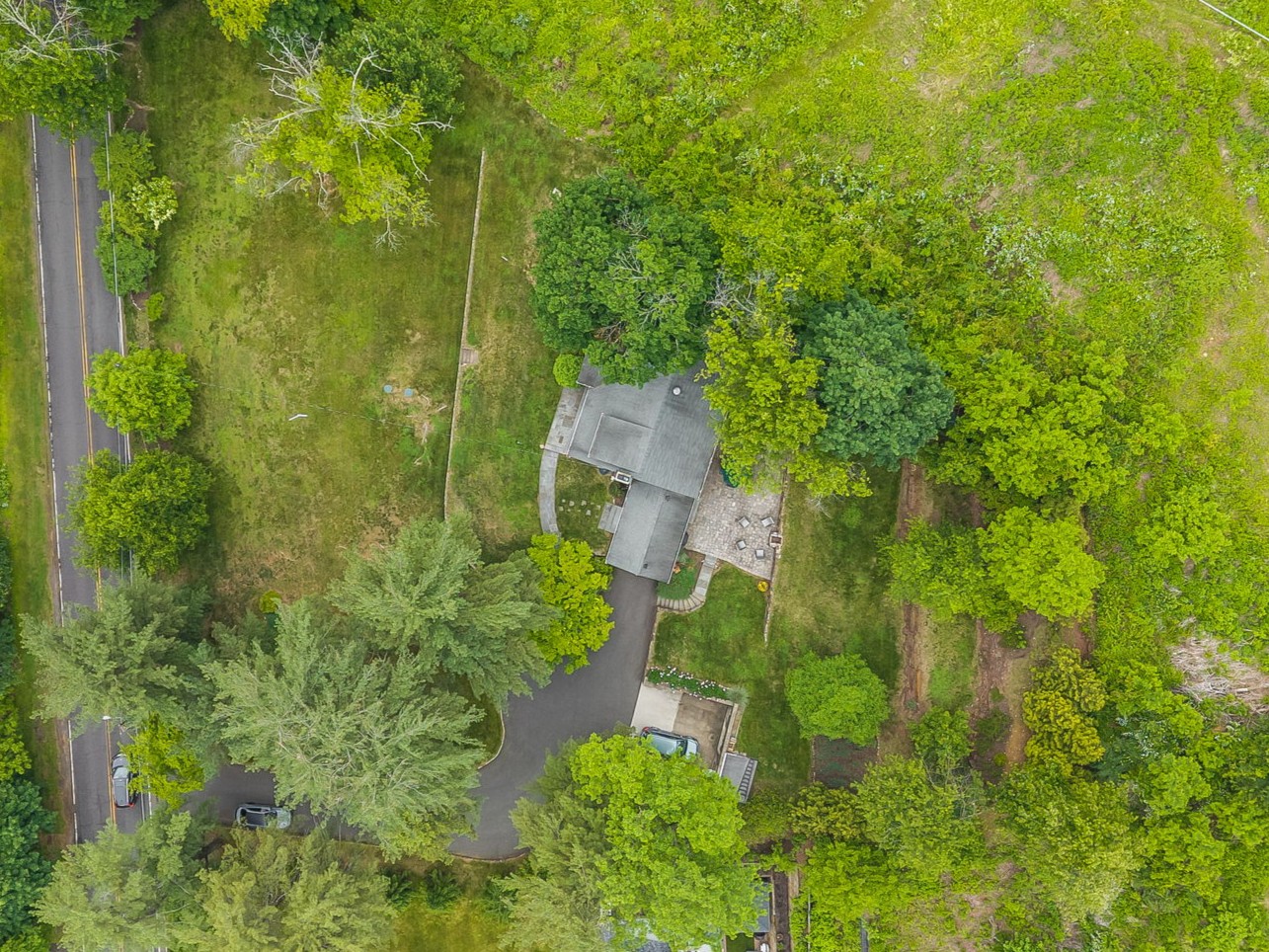 Chatham, New Jersey, 07928, United States, 5 Bedrooms Bedrooms, ,2 BathroomsBathrooms,Residential,For Sale,2033106