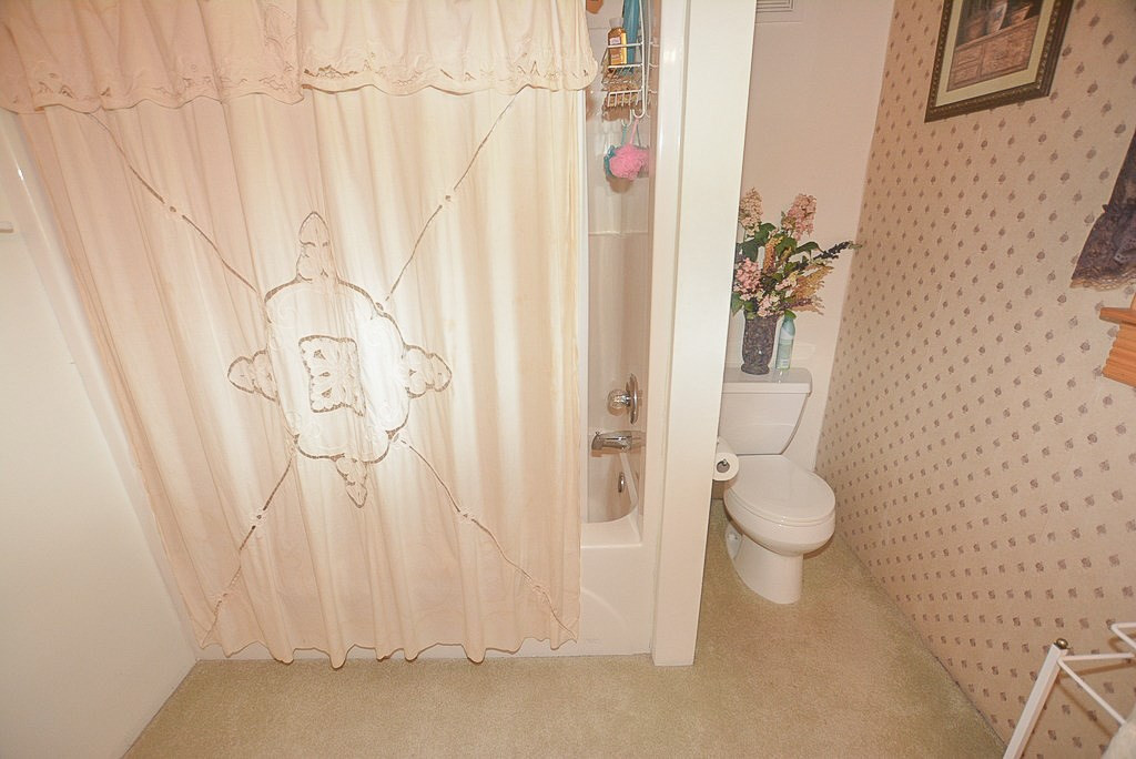 Sevierville, Tennessee, 37876, United States, 2 Bedrooms Bedrooms, ,2 BathroomsBathrooms,Residential,For Sale,1976513