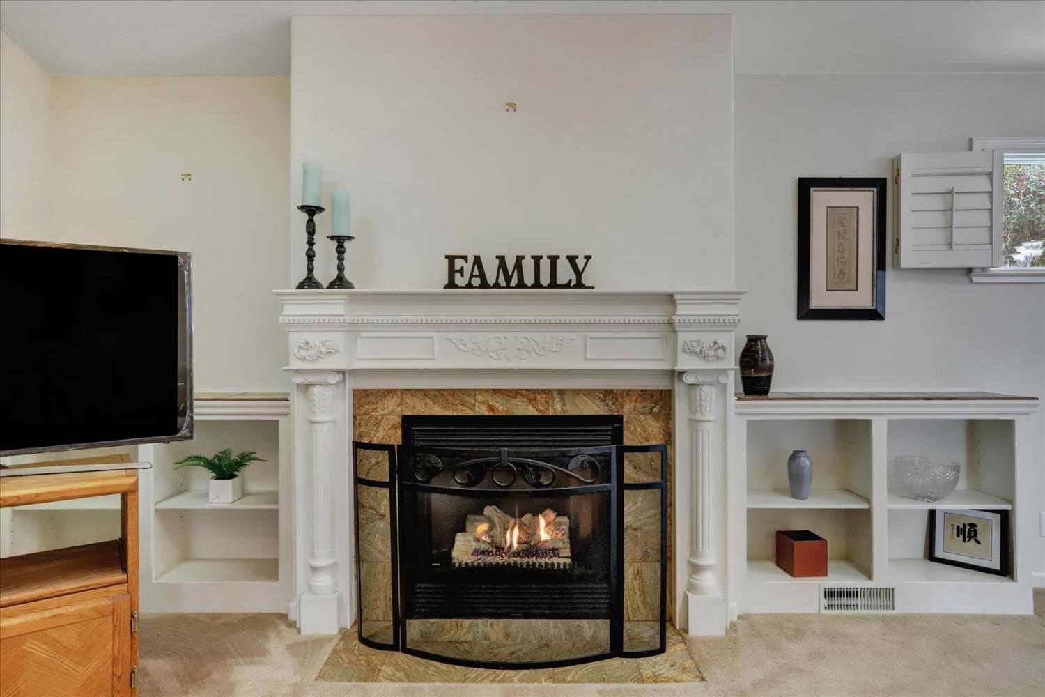 Grass Valley, California, 95945, United States, 3 Bedrooms Bedrooms, ,3 BathroomsBathrooms,Residential,For Sale,2012341