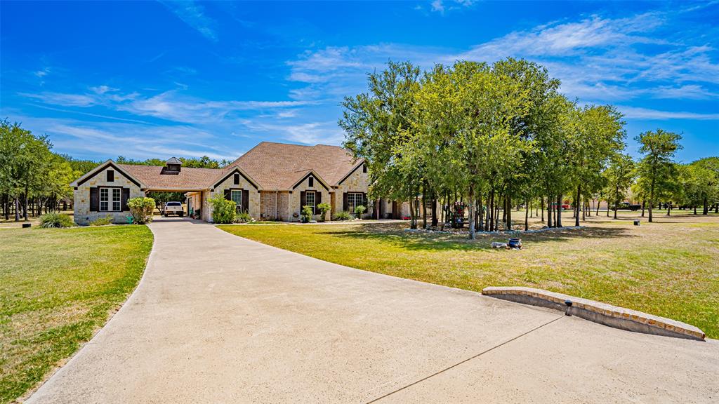 Lipan, Texas, 76462, United States, 4 Bedrooms Bedrooms, ,4 BathroomsBathrooms,Residential,For Sale,1916142