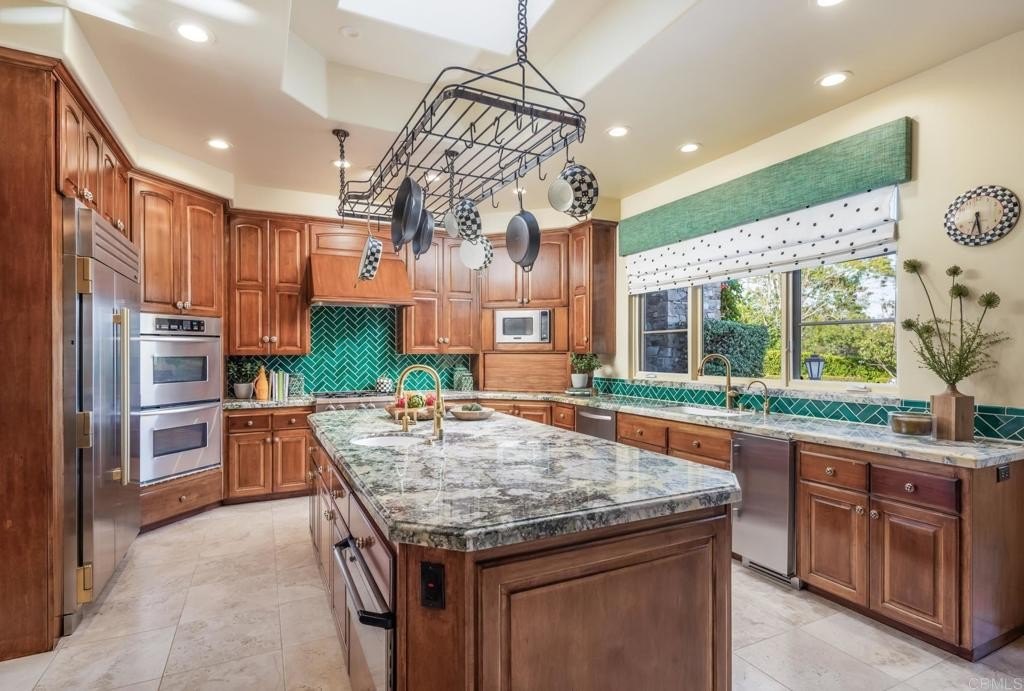 Rancho Santa Fe, California, 92067, United States, 6 Bedrooms Bedrooms, ,7 BathroomsBathrooms,Residential,For Sale,1847719