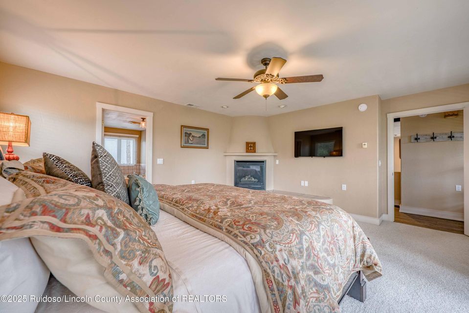 Ruidoso, New Mexico, 88345, United States, 4 Bedrooms Bedrooms, ,3 BathroomsBathrooms,Residential,For Sale,1895343