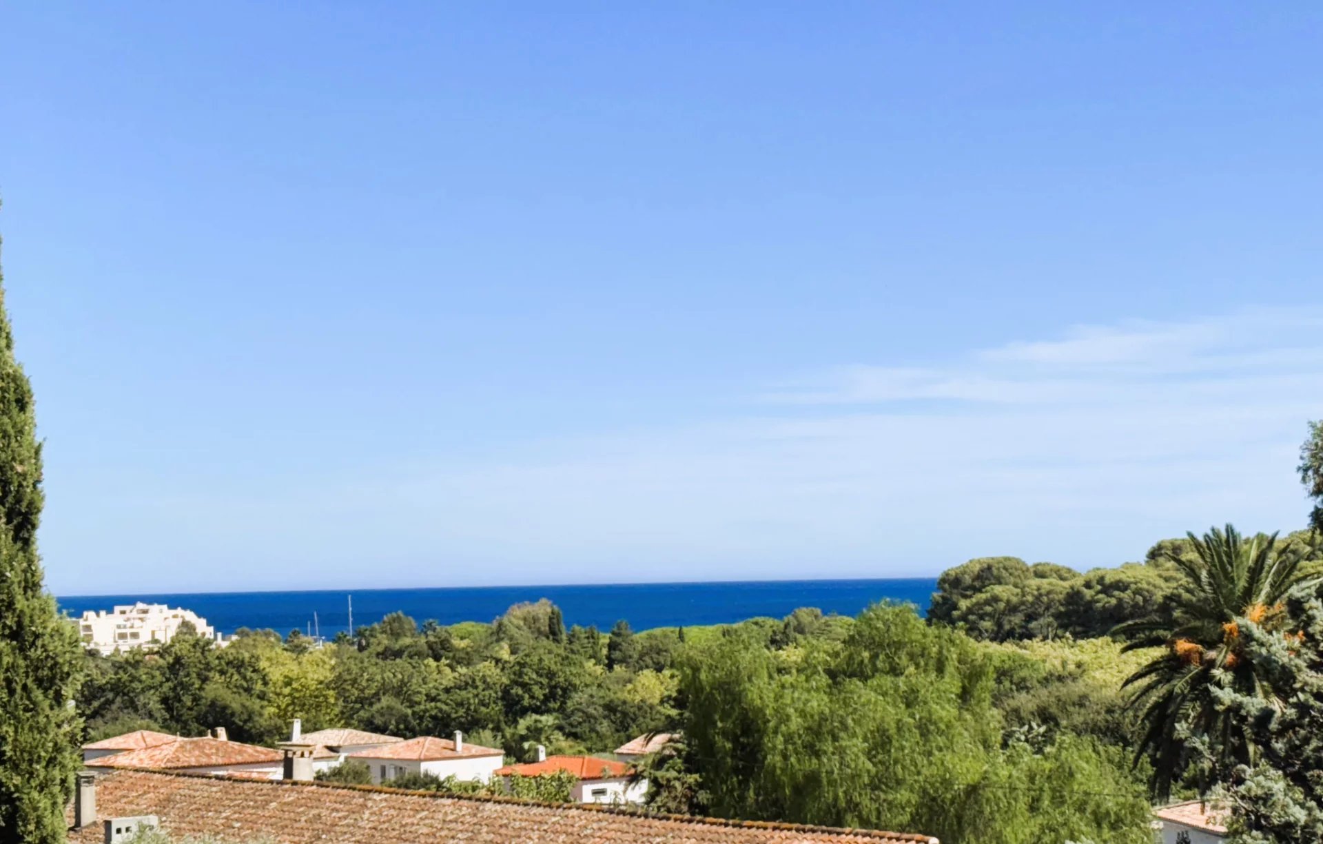 Bormes-les-Mimosas, Provence-Alpes-Côte d’Azur, 83230, FR, 5 Bedrooms Bedrooms, ,Residential,For Sale,1942305