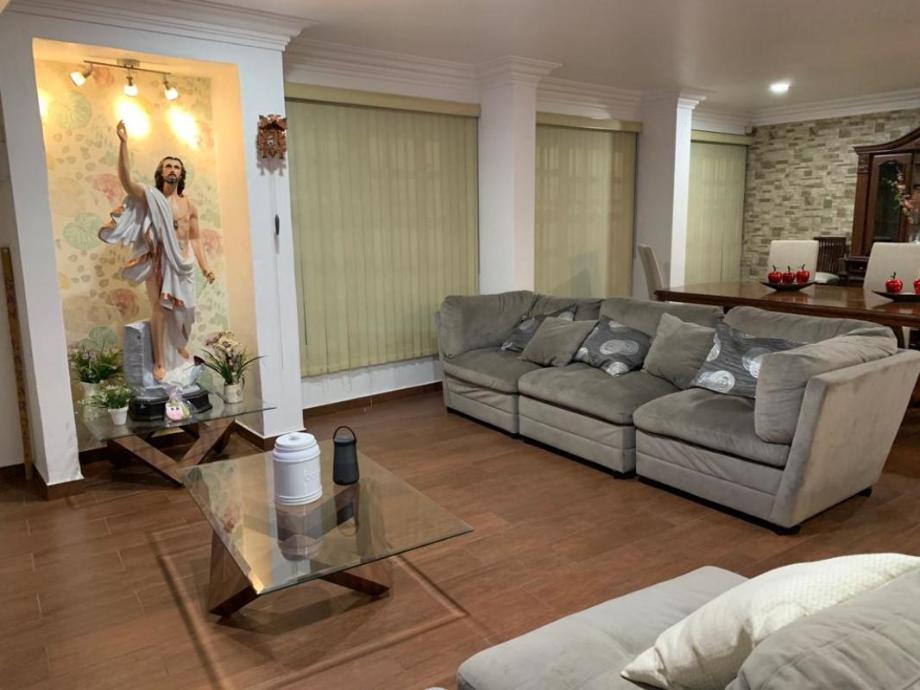Canal de Miramontes, Coyoacán, Ciudad de México, 04460, Mexico, 4 Bedrooms Bedrooms, ,4 BathroomsBathrooms,Residential,For Sale,Canal de Miramontes,1417273