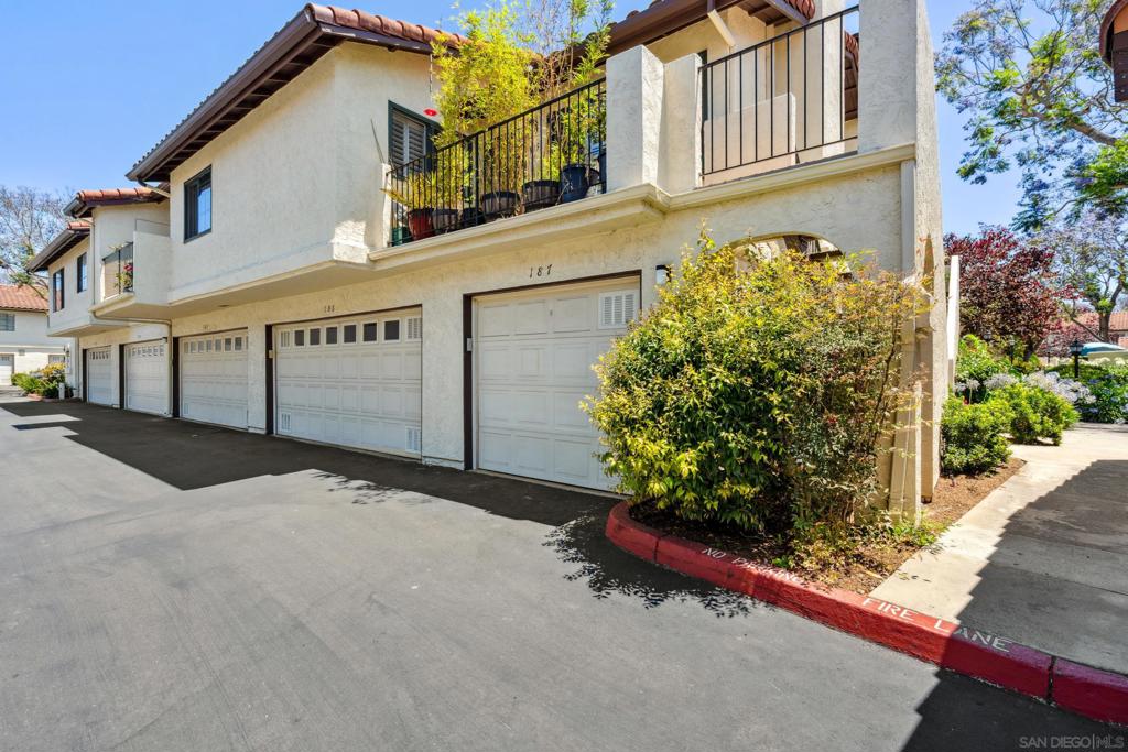 San Diego, California, 92122, United States, 2 Bedrooms Bedrooms, ,2 BathroomsBathrooms,Residential,For Sale,2002525