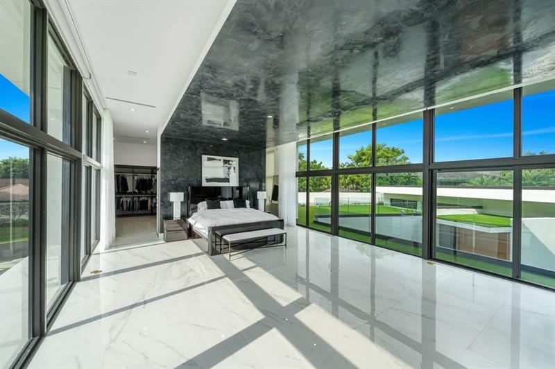 Sea Ranch Lakes, Florida, 33308, United States, 5 Bedrooms Bedrooms, ,7 BathroomsBathrooms,Residential,For Sale,1951664