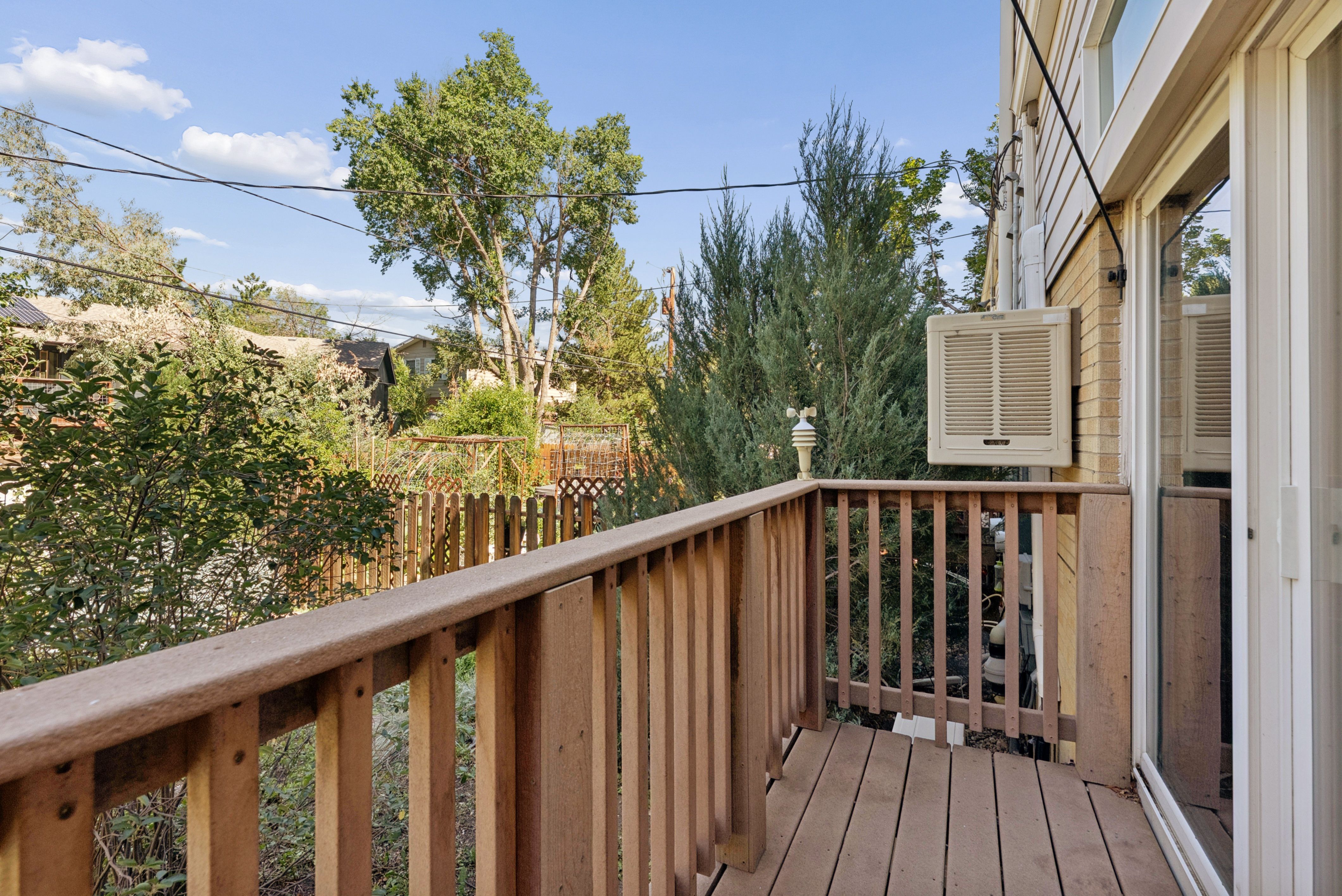  Green-Built Townhome-Style Propety - 物件實景