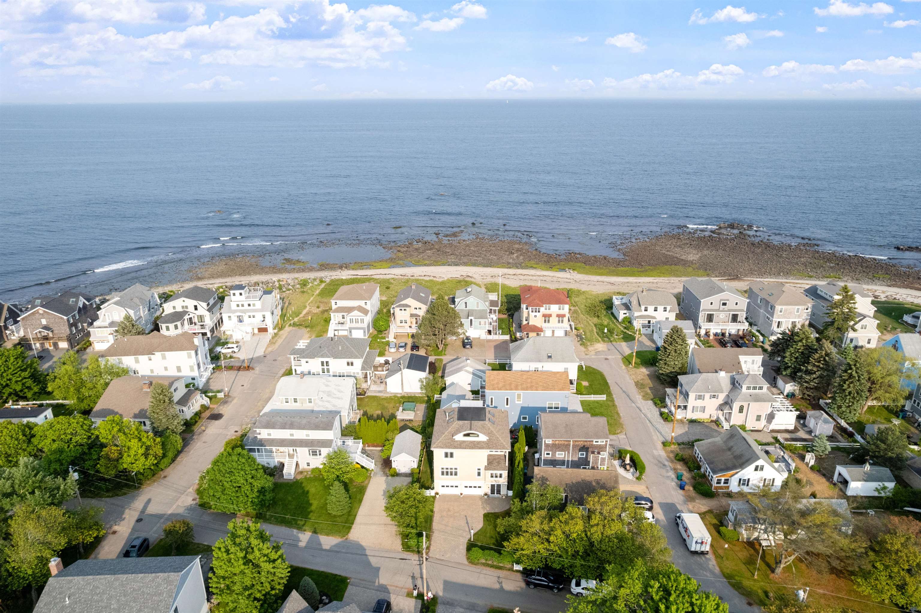 Hampton, New Hampshire, 03842, United States, 3 Bedrooms Bedrooms, ,1 BathroomBathrooms,Residential,For Sale,1846581