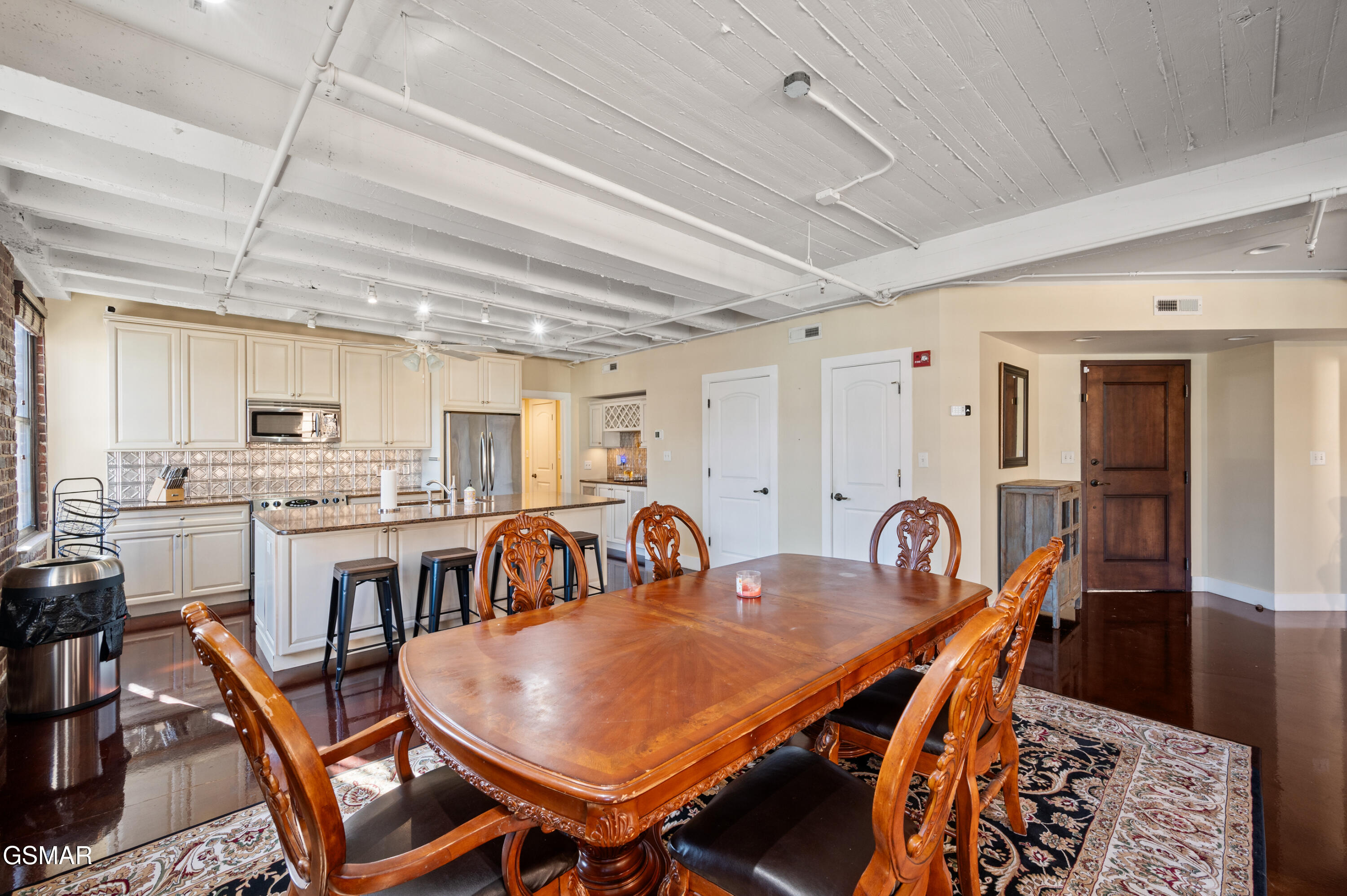 Knoxville, Tennessee, 37902, United States, 3 Bedrooms Bedrooms, ,3 BathroomsBathrooms,Residential,For Sale,2000047