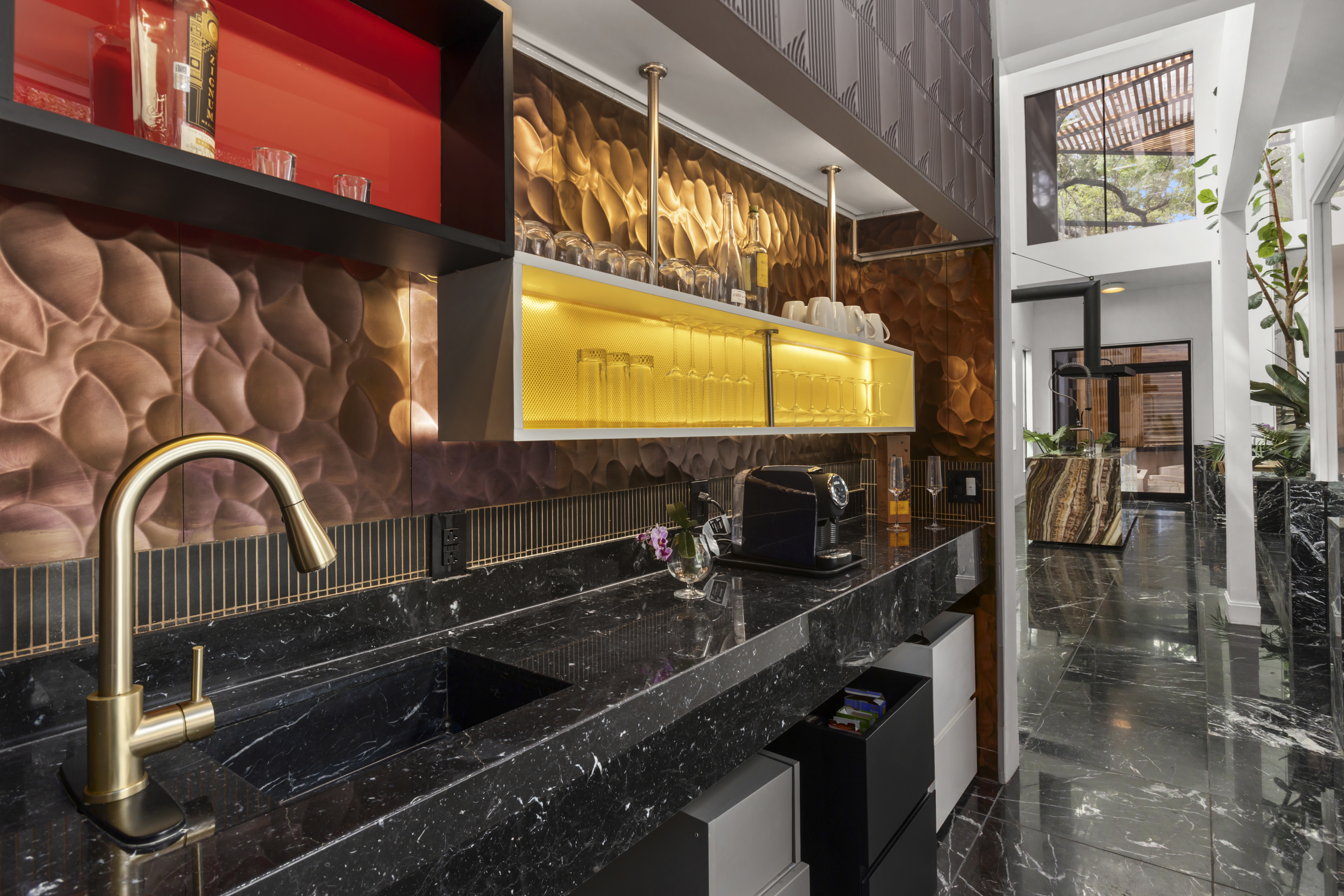  Architectural Masterpiece in Oak Hills - 物件實景
