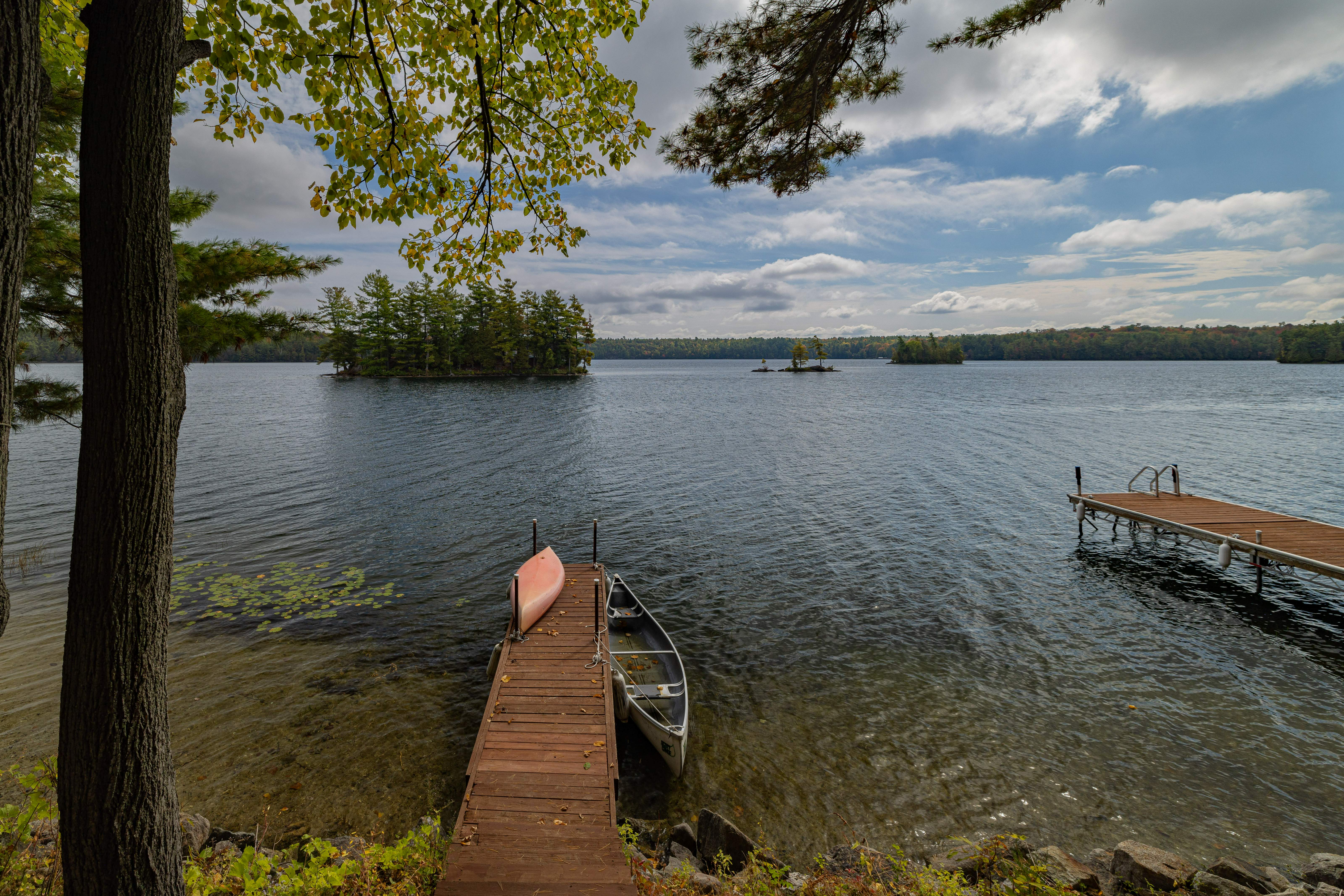 South Frontenac, Ontario, K0H 2L0, CA, 3 Bedrooms Bedrooms, ,3 BathroomsBathrooms,Residential,For Sale,1960739