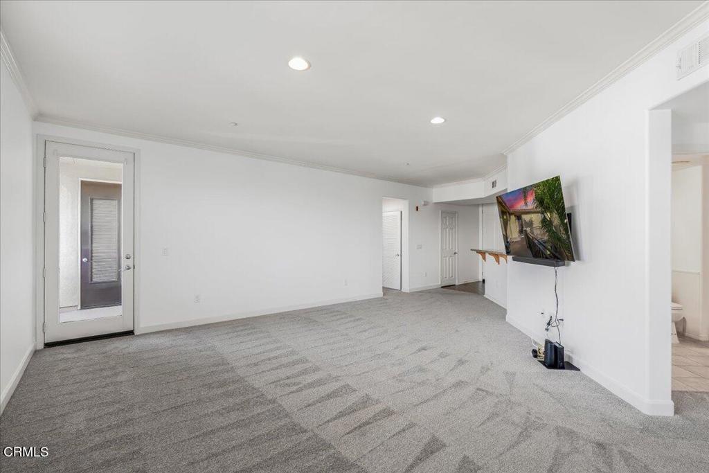 Camarillo, California, 93012, United States, 2 Bedrooms Bedrooms, ,2 BathroomsBathrooms,Residential,For Sale,2000520