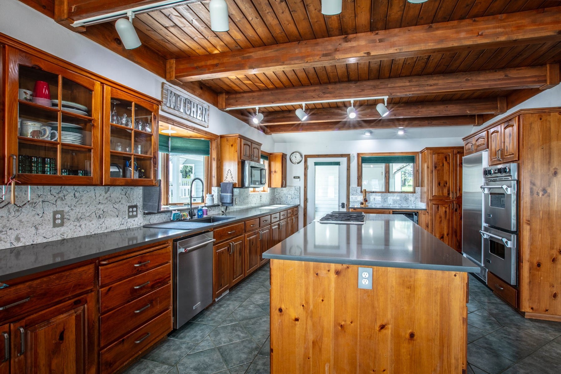  Waterfront Home Pend Oreille - 物件實景