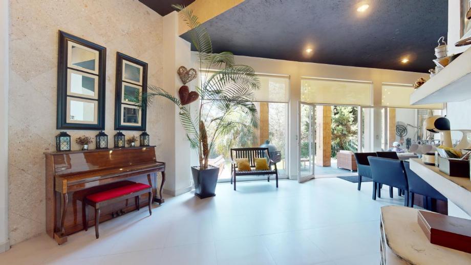 Llorones, Atizapán de Zaragoza, Estado de méxico, 52936, Mexico, 4 Bedrooms Bedrooms, ,5 BathroomsBathrooms,Residential,For Sale,Llorones,1571649