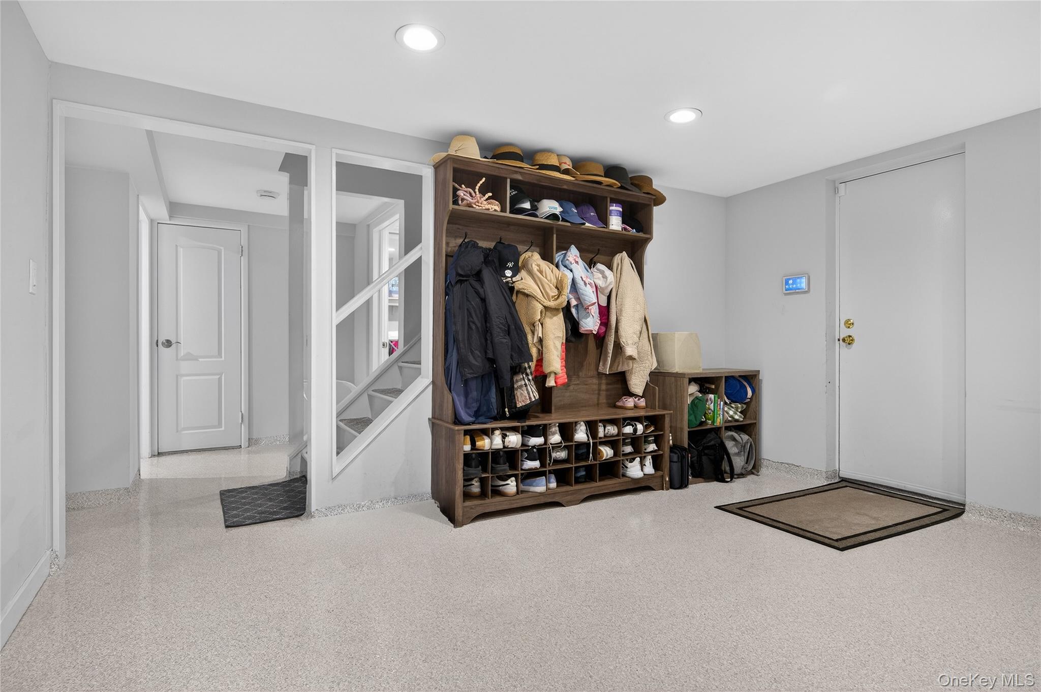  21 Roosevelt Drive, East Norwich, NY, 11732 - 物件實景