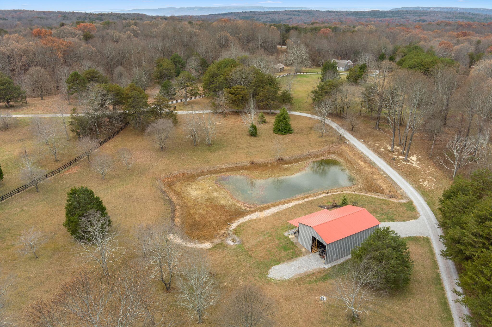 Rising Fawn, Georgia, 30738, United States, 2 Bedrooms Bedrooms, ,2 BathroomsBathrooms,Residential,For Sale,1995389