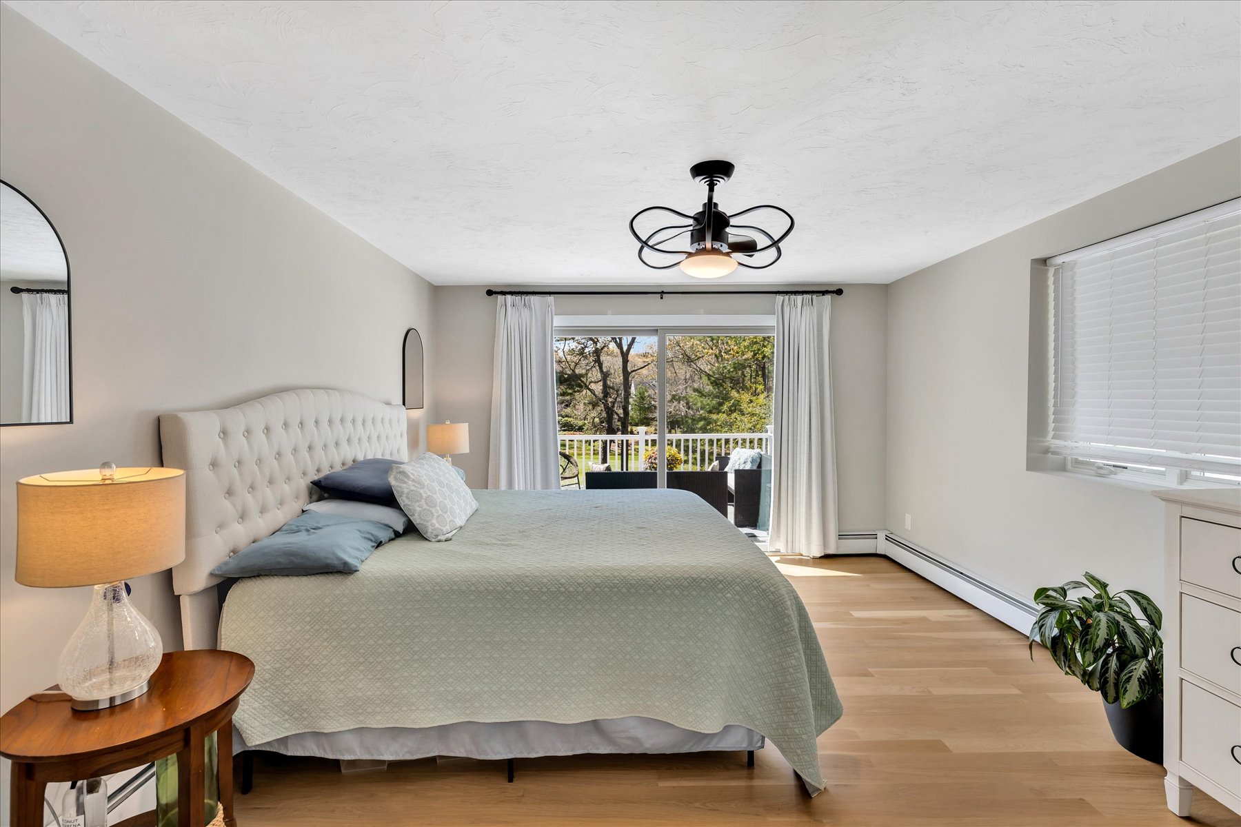  Beautifully Remodeled Home - 物件實景
