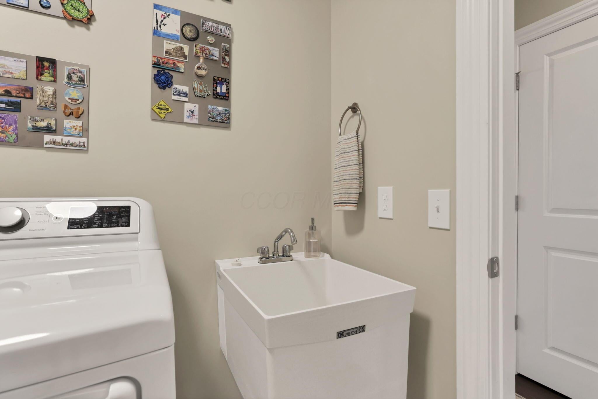 Grove City, Ohio, 43123, United States, 3 Bedrooms Bedrooms, ,2 BathroomsBathrooms,Residential,For Sale,1977701