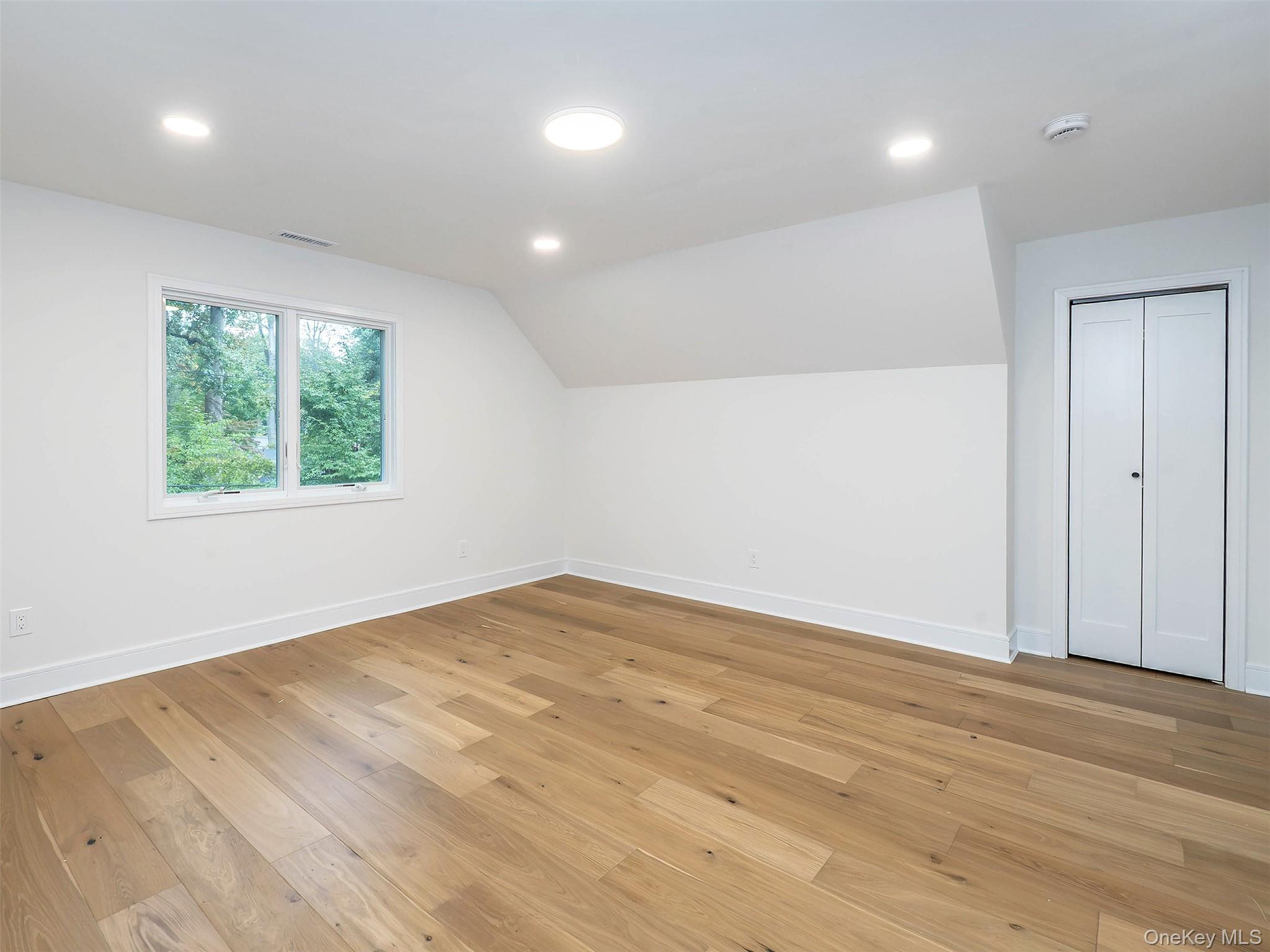  48 Buckeye Road, Glen Cove, NY, 11542 - 物件實景