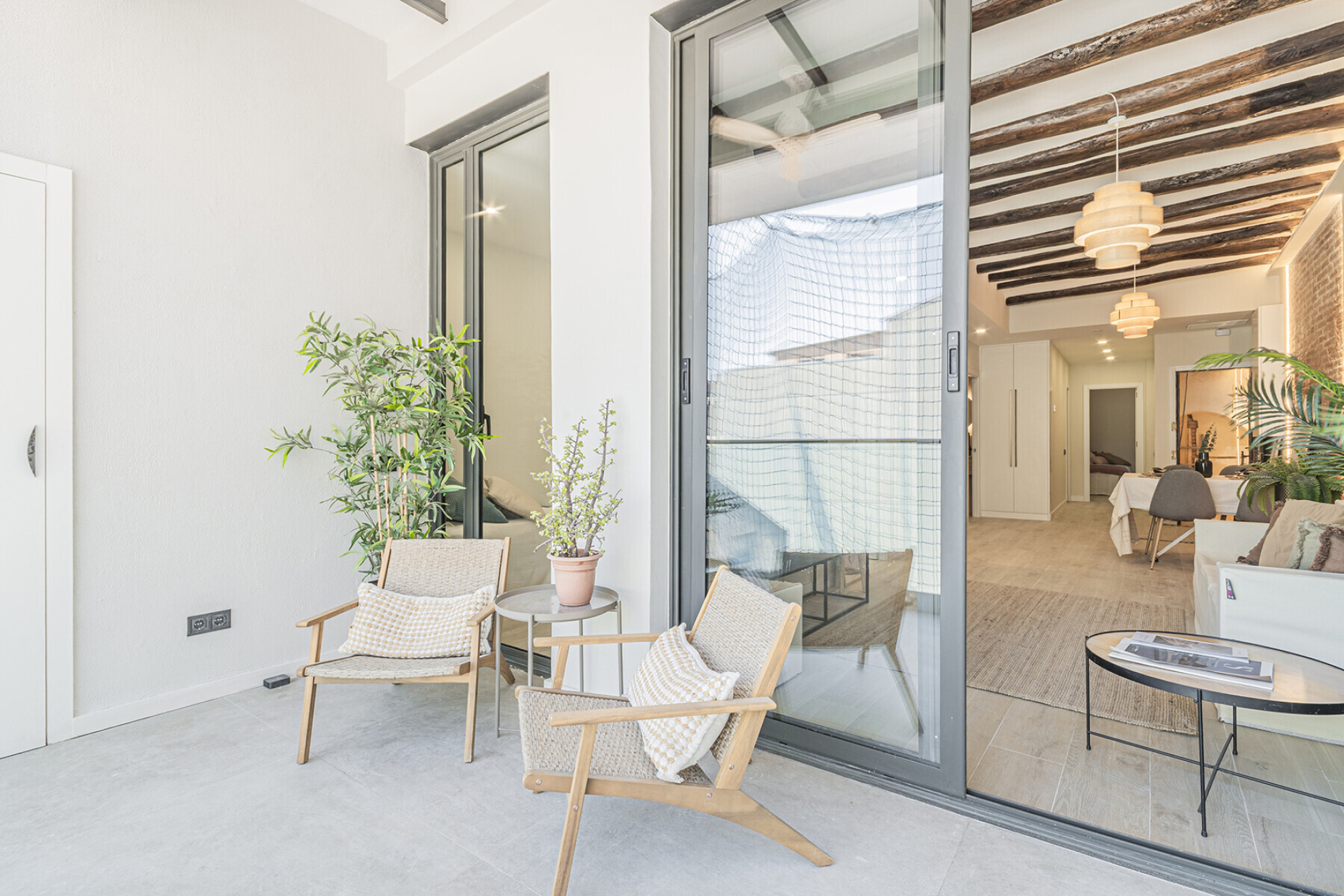  Apartment in a fully renovated building with a terrace in Marià Aguiló - 物件實景