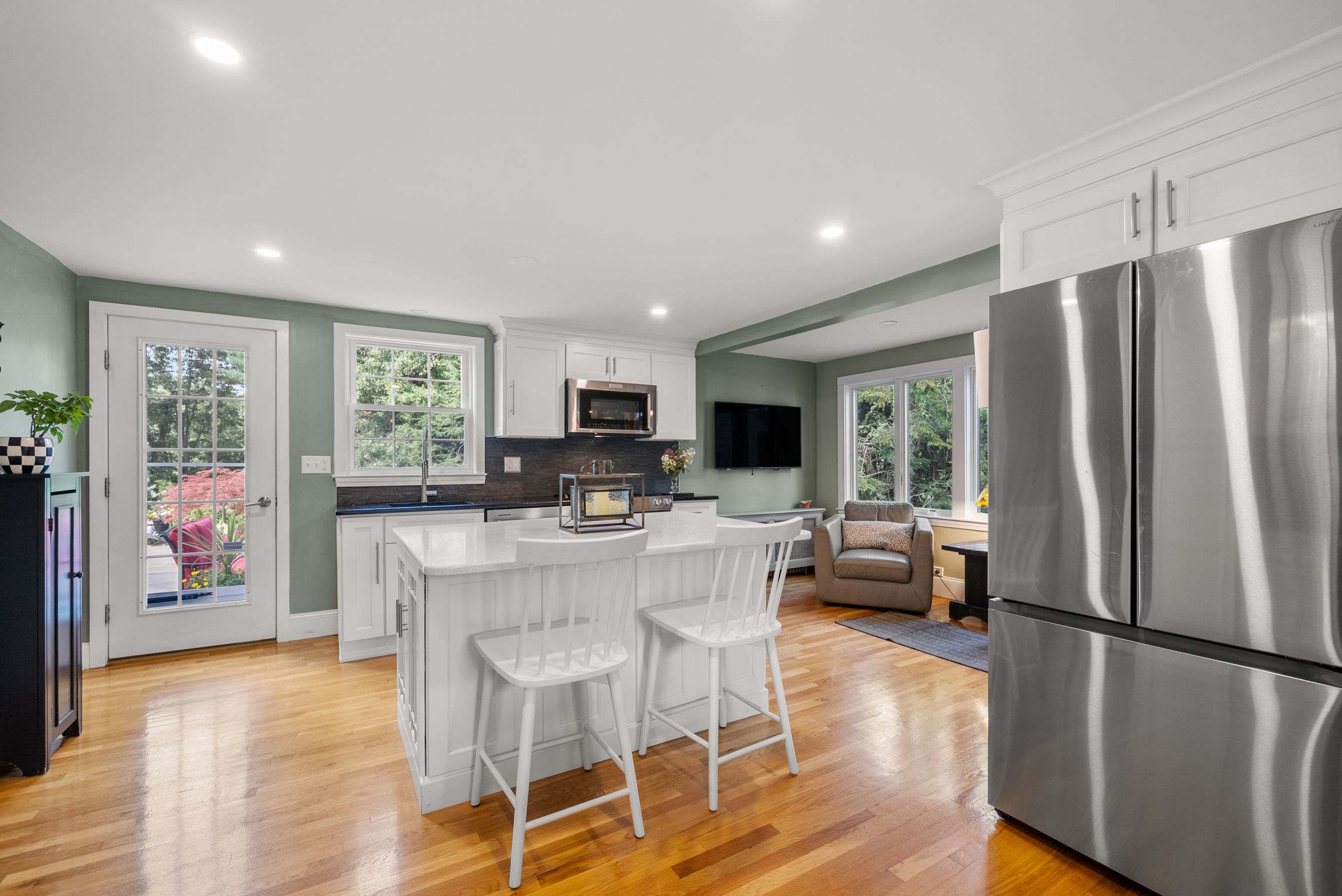  85 Canton Terrace, Westwood, MA, 02090 - 物件實景