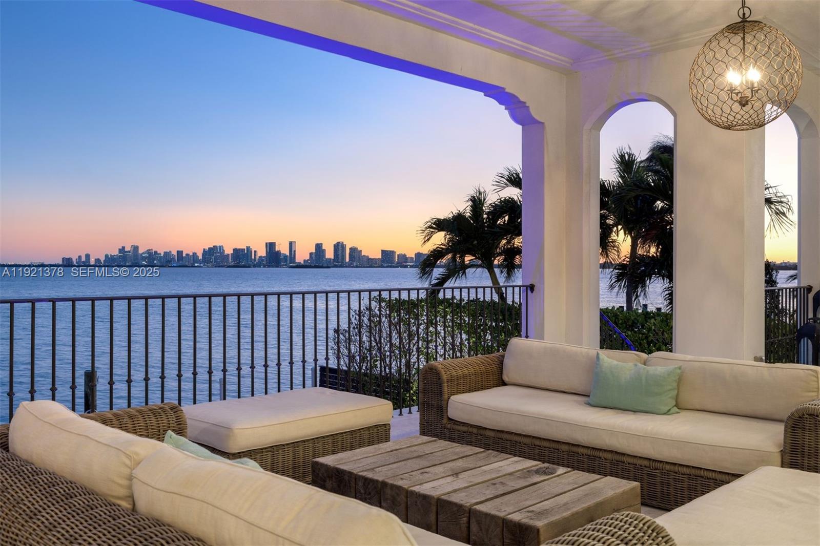 North Bay Village, Florida, 33141, United States, 6 Bedrooms Bedrooms, ,7 BathroomsBathrooms,Residential,For Sale,1999123