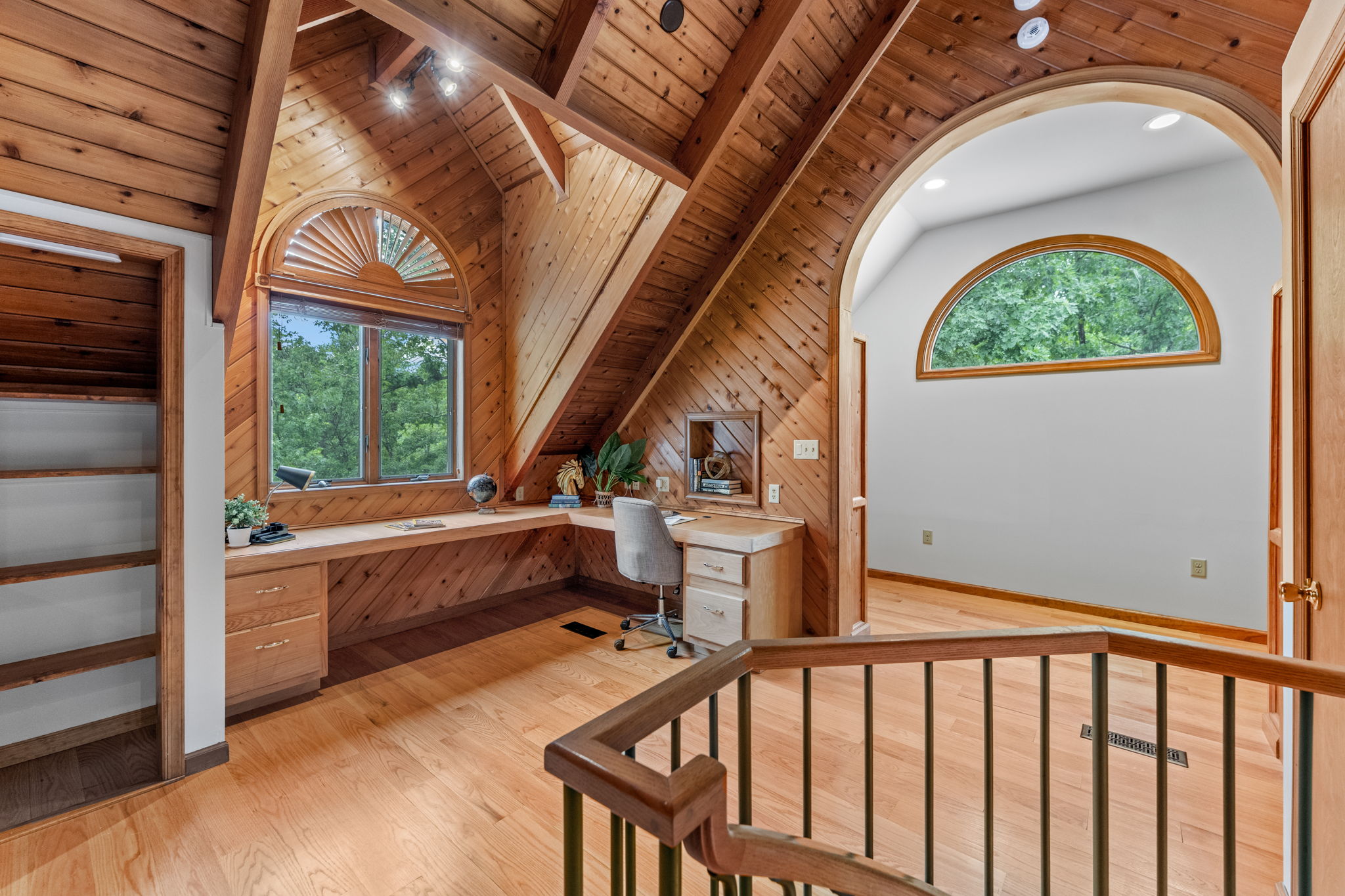  310 Red Gate Retreat Way, Berkeley Springs, WV 25411 - 物件實景