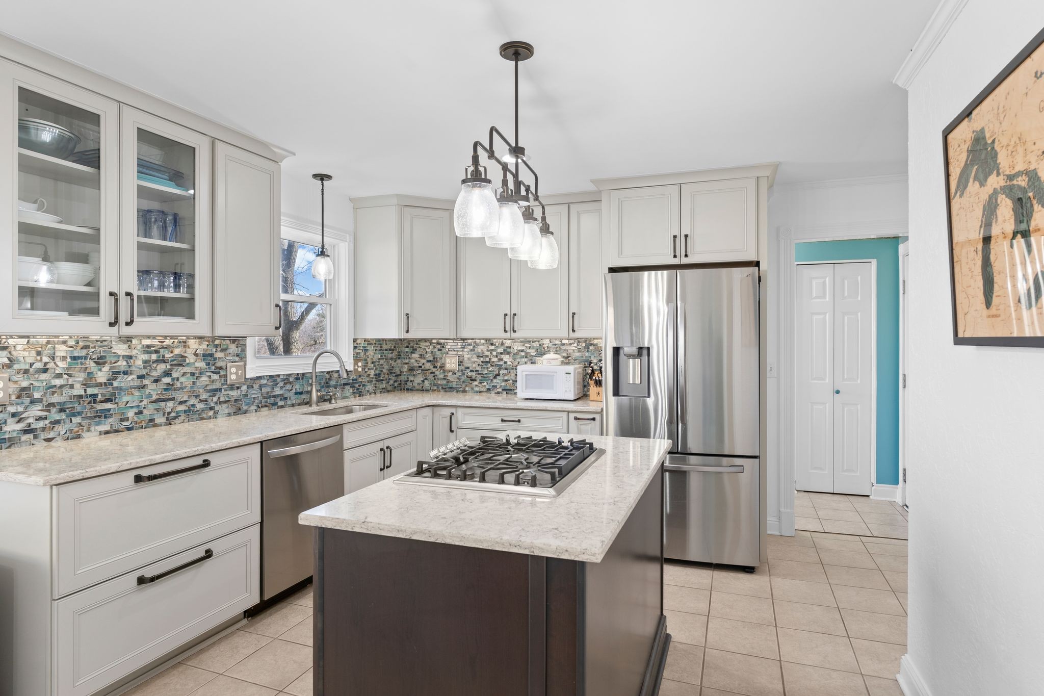 Lewisburg, Tennessee, 37091, United States, 4 Bedrooms Bedrooms, ,3 BathroomsBathrooms,Residential,For Sale,1999662