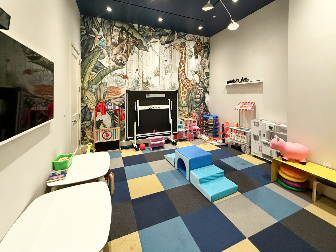 New York City, New York, 10024, United States, 5 Bedrooms Bedrooms, ,5 BathroomsBathrooms,Residential,For Sale,1759761