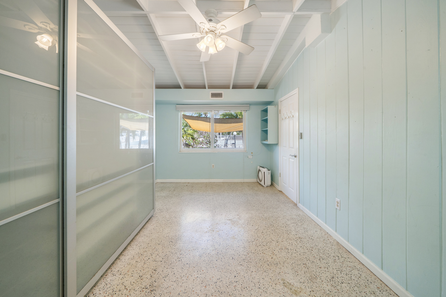  319 Woods Avenue - 物件實景