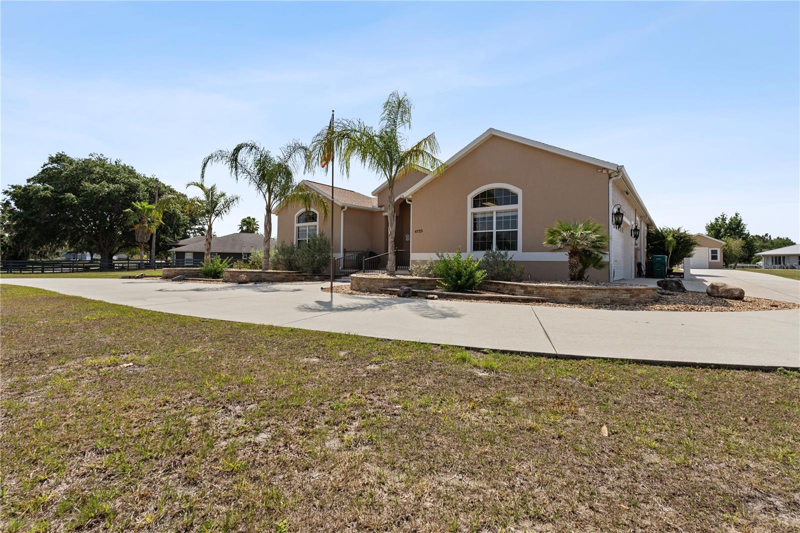 WILDWOOD, Florida, 34785, United States, 3 Bedrooms Bedrooms, ,3 BathroomsBathrooms,Residential,For Sale,1804023