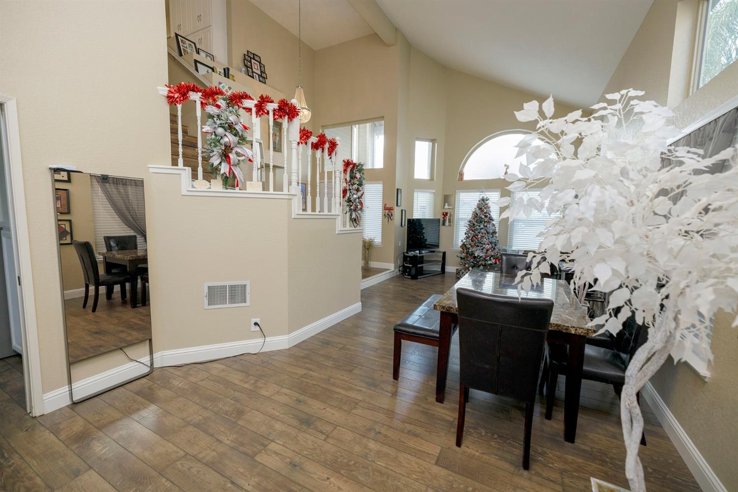 Tracy, California, 95376, United States, 4 Bedrooms Bedrooms, ,3 BathroomsBathrooms,Residential,For Sale,1980511