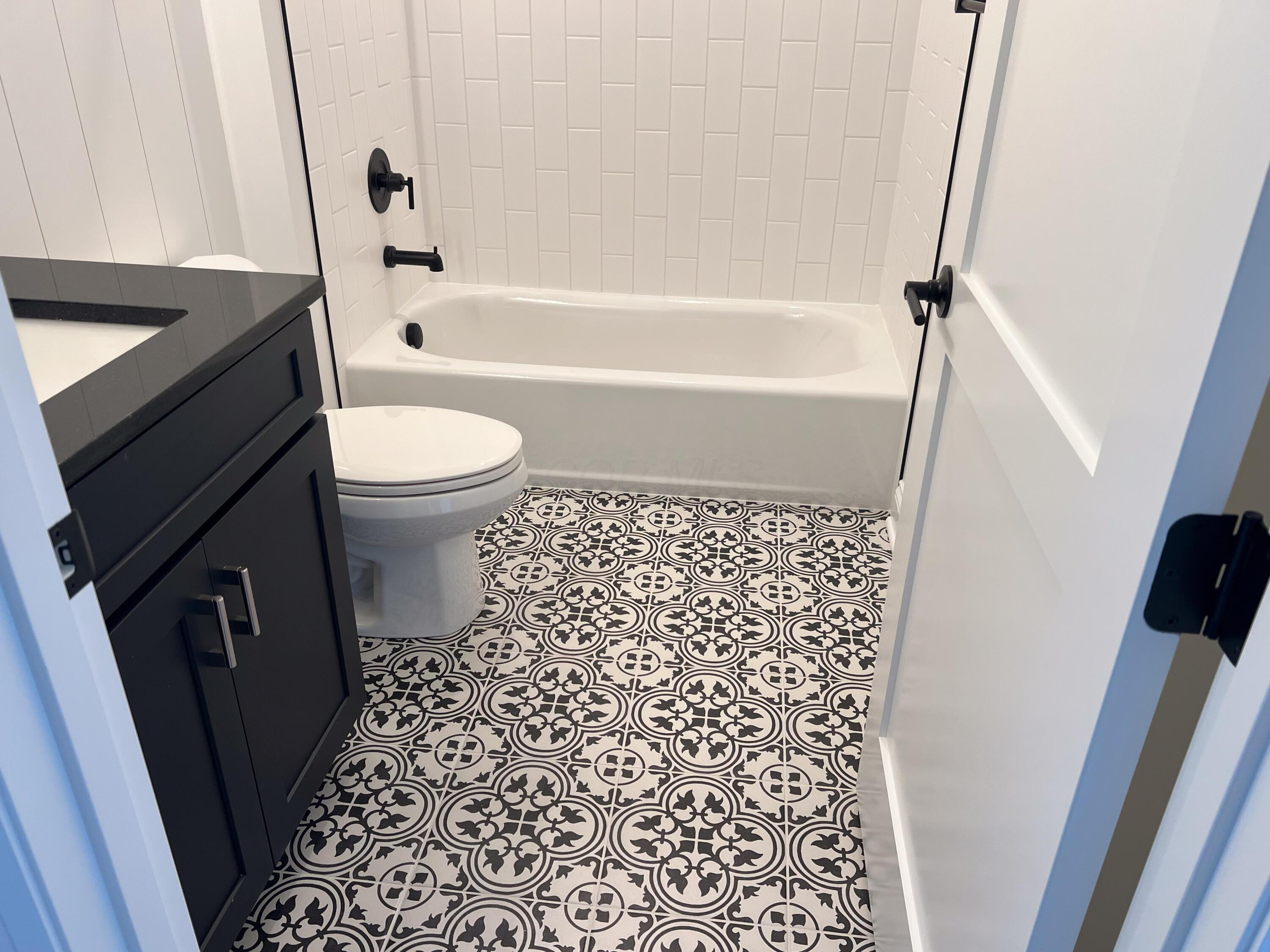 Plain City, Ohio, 43064, United States, 4 Bedrooms Bedrooms, ,4 BathroomsBathrooms,Residential,For Sale,1976761