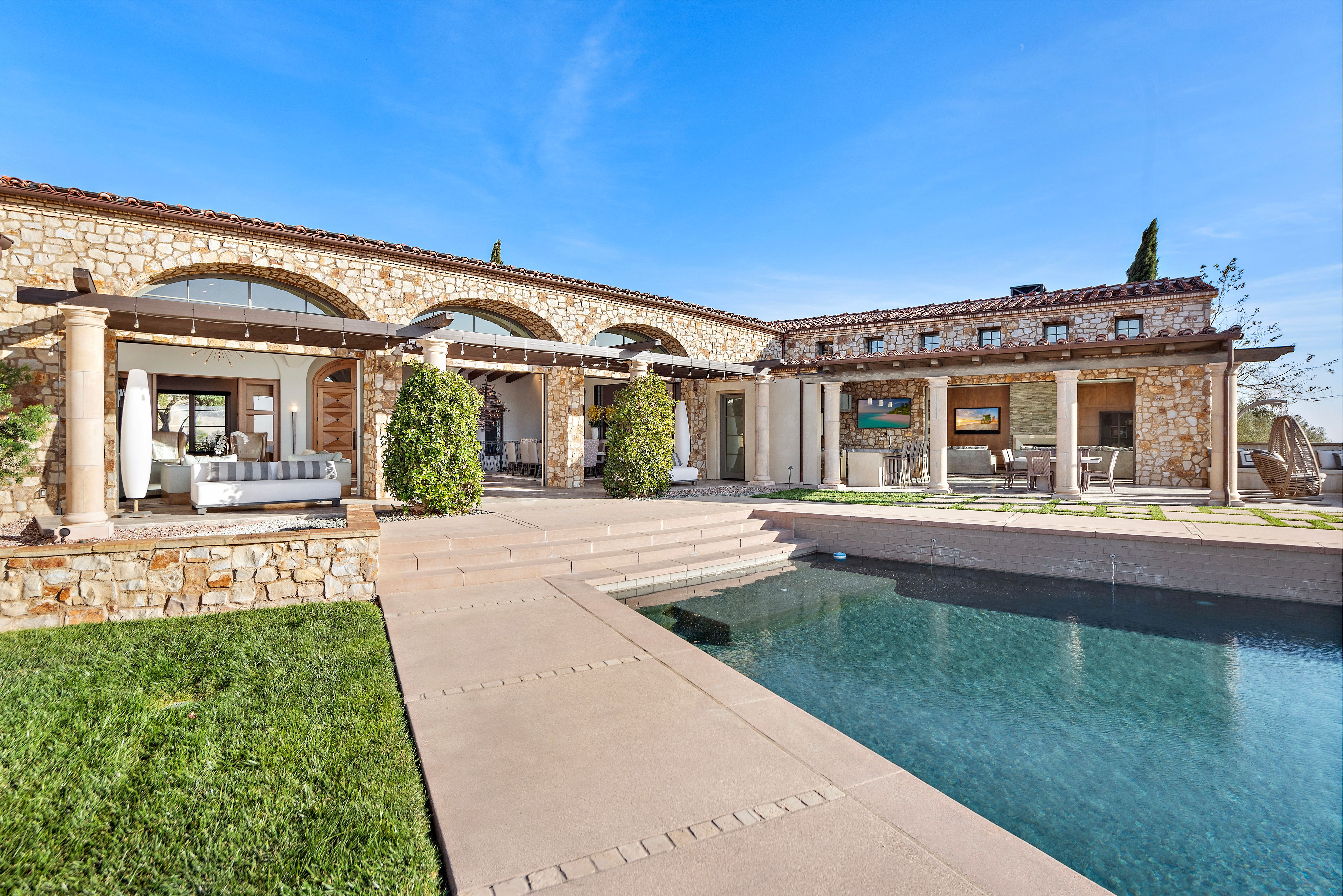  8114 Sendero de la Pradera, San Diego, CA 92127 - 物件實景