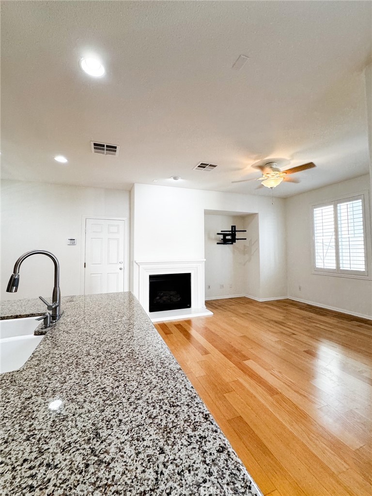 Murrieta, California, 92562, United States, 3 Bedrooms Bedrooms, ,3 BathroomsBathrooms,Residential,For Sale,1996405