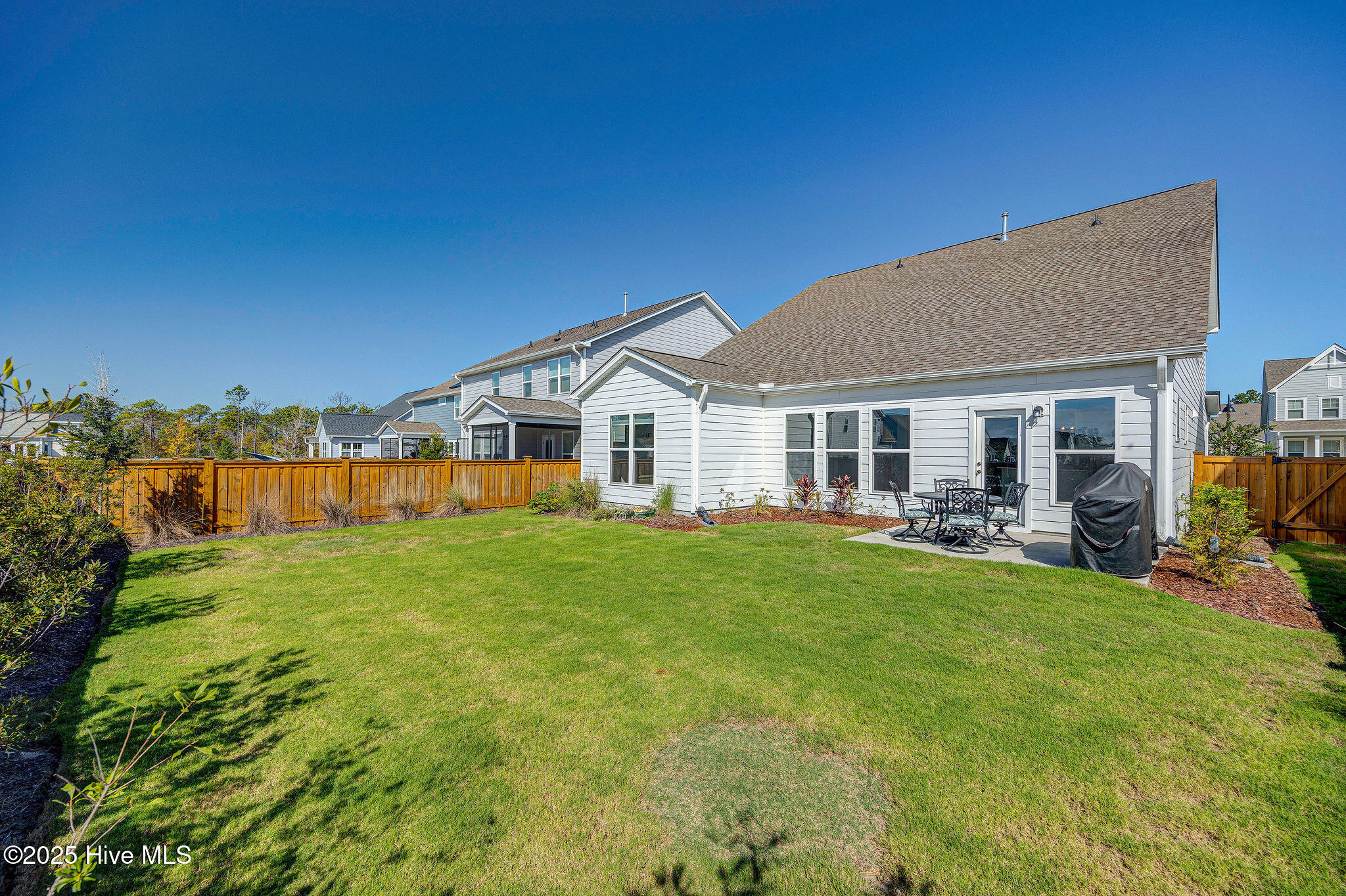 Wilmington, North Carolina, 28412, United States, 4 Bedrooms Bedrooms, ,3 BathroomsBathrooms,Residential,For Sale,1956827