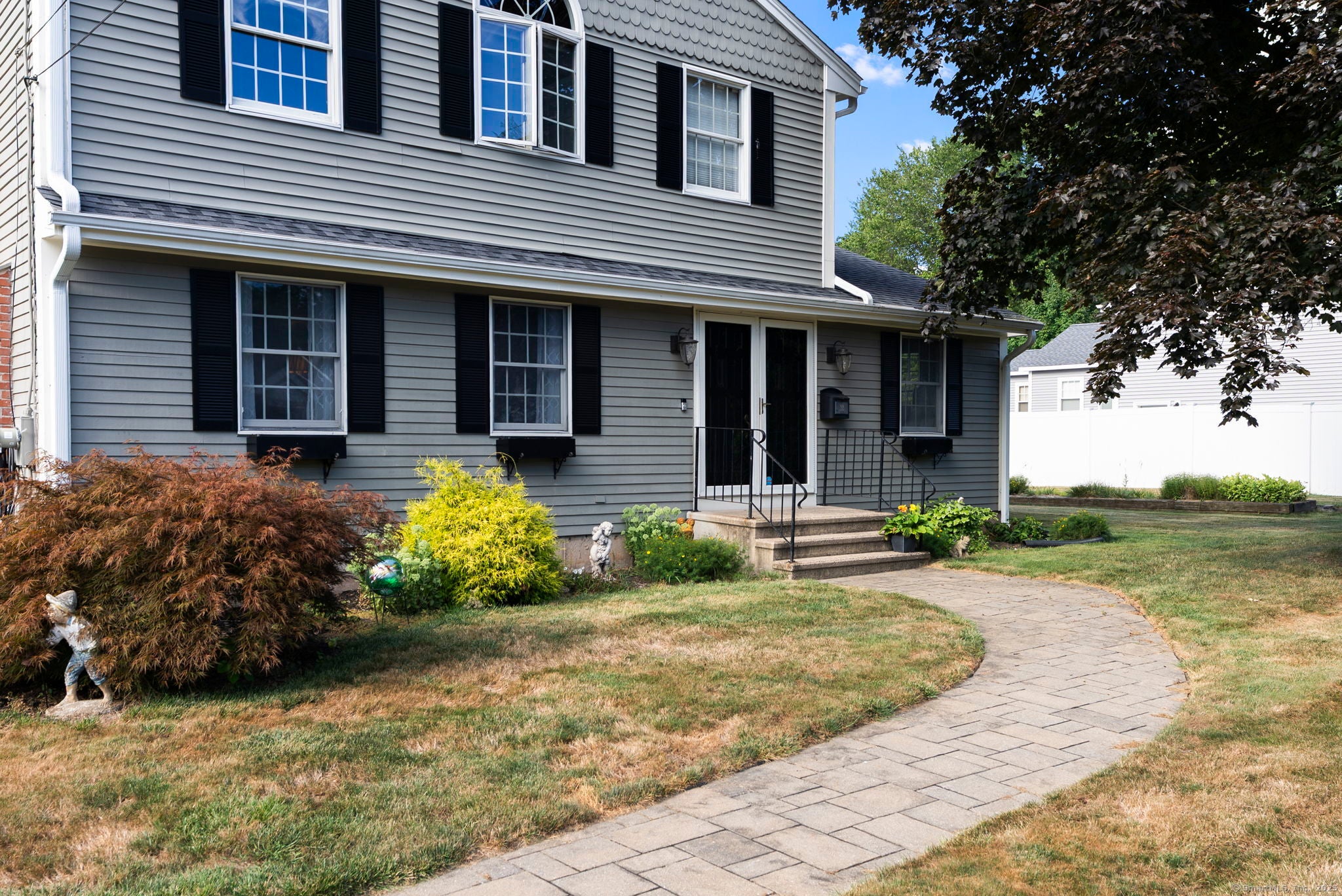 Rocky Hill, Connecticut, 06067, United States, 3 Bedrooms Bedrooms, ,3 BathroomsBathrooms,Residential,For Sale,1944890