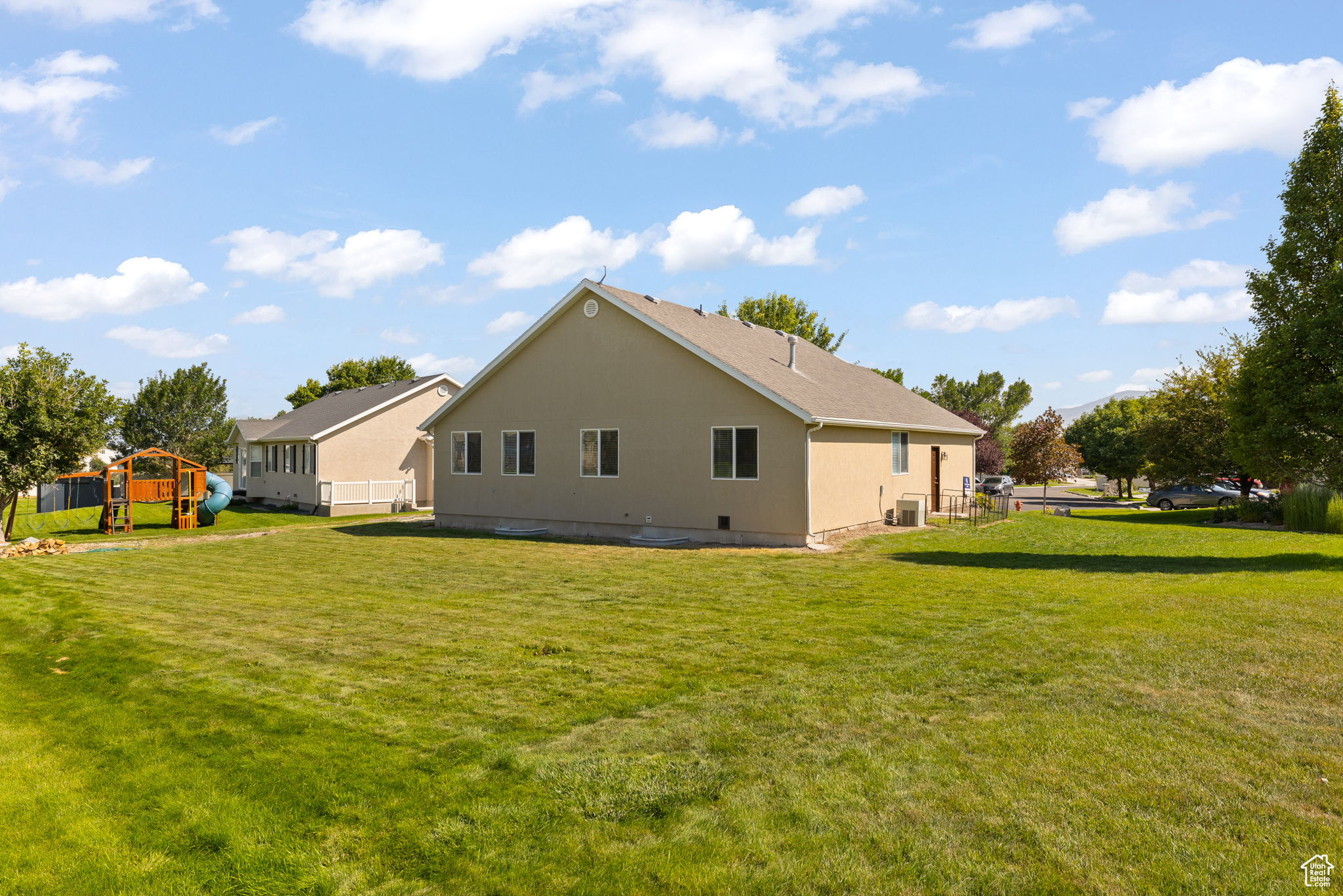 Saratoga Springs, Utah, 84045, United States, 3 Bedrooms Bedrooms, ,2 BathroomsBathrooms,Residential,For Sale,1911189