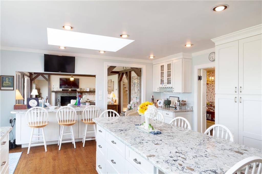 Portsmouth, Rhode Island, 02871, United States, 4 Bedrooms Bedrooms, ,5 BathroomsBathrooms,Residential,For Sale,1909701