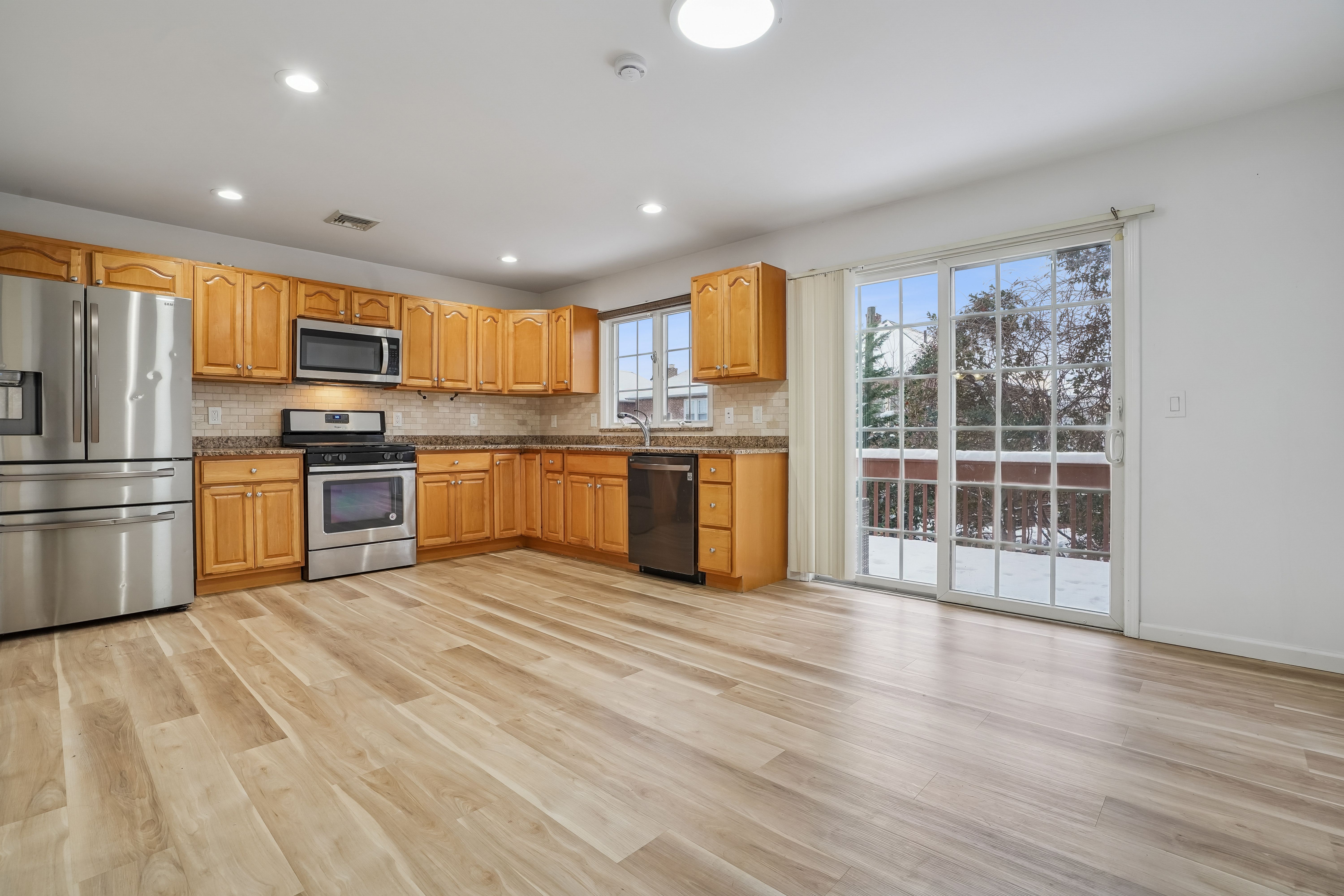  386A Park Ave, Fairview, NJ, 07022 - 物件實景