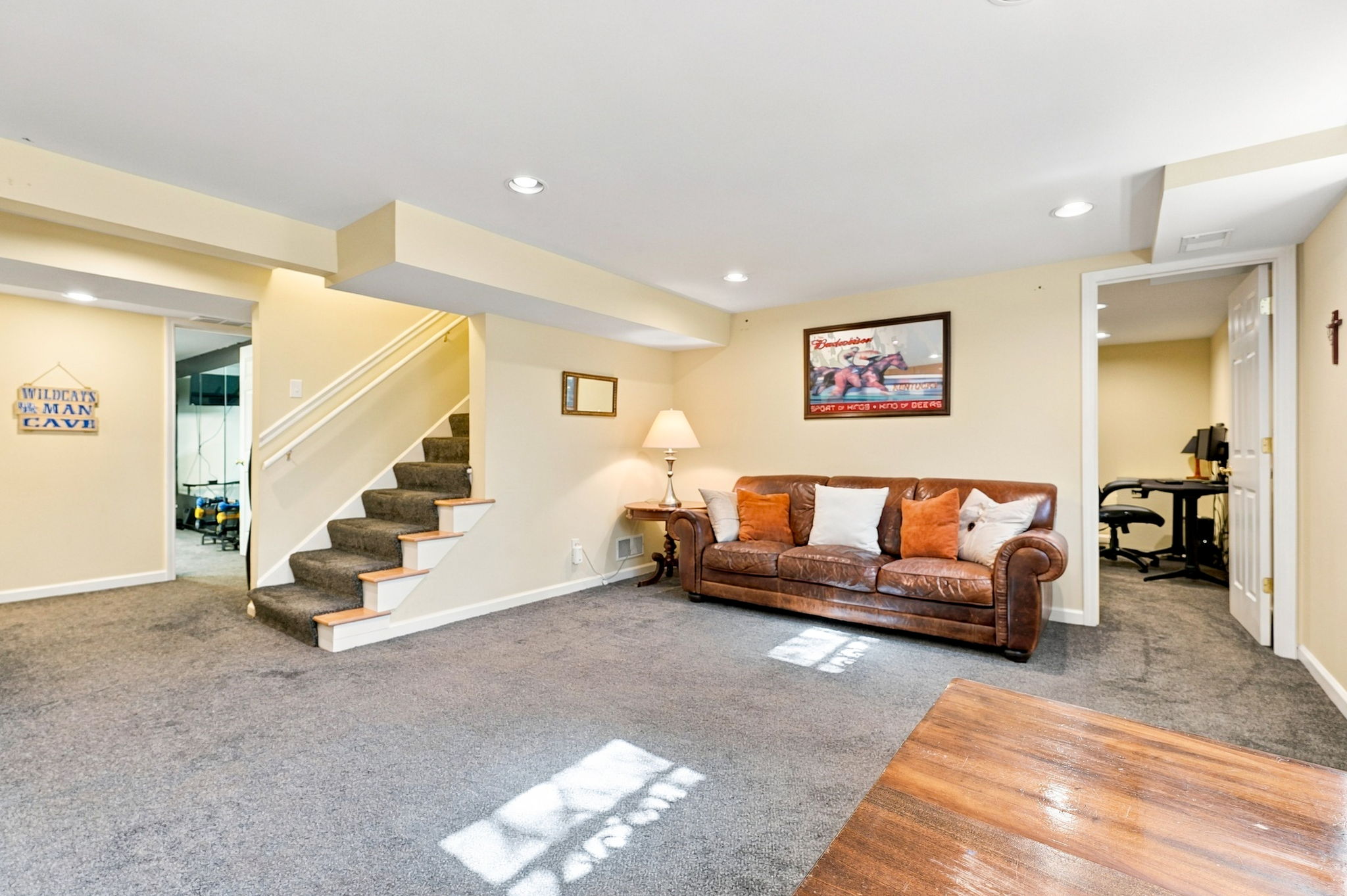  10216 Timberwood Circle, Louisville, KY 40223 - 物件實景